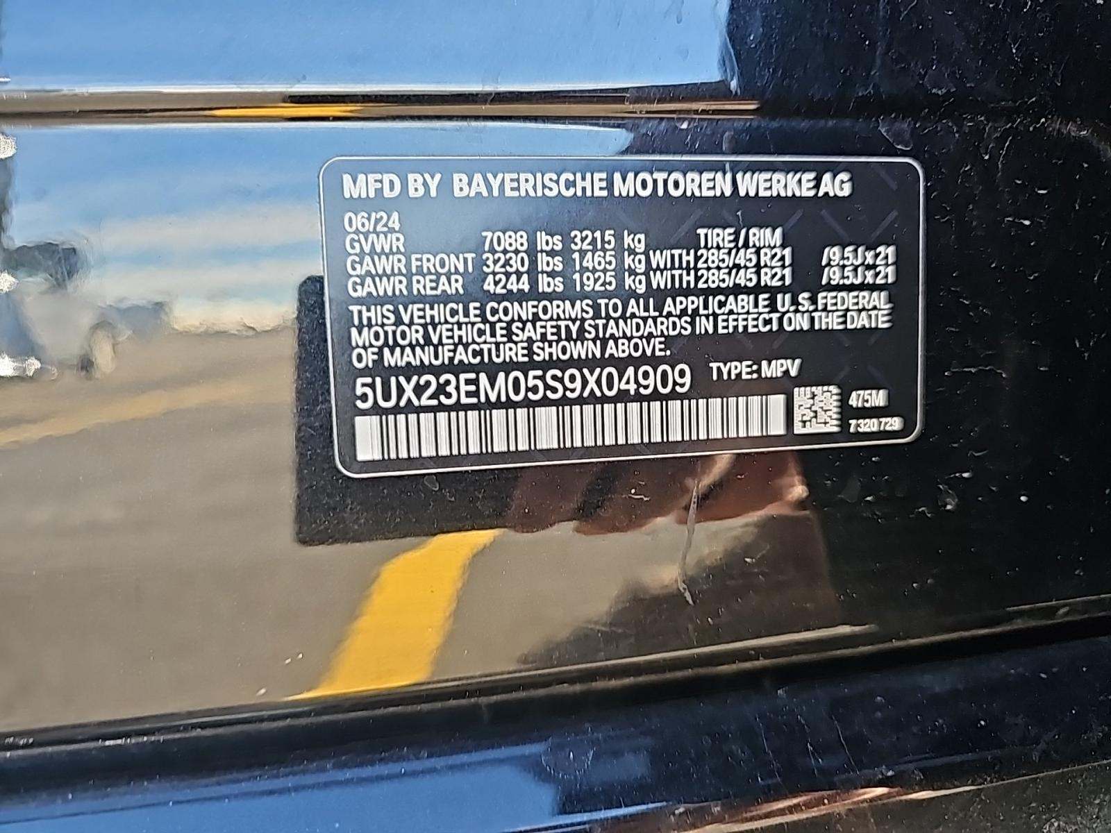 2025 BMW X7 xDrive40i AWD