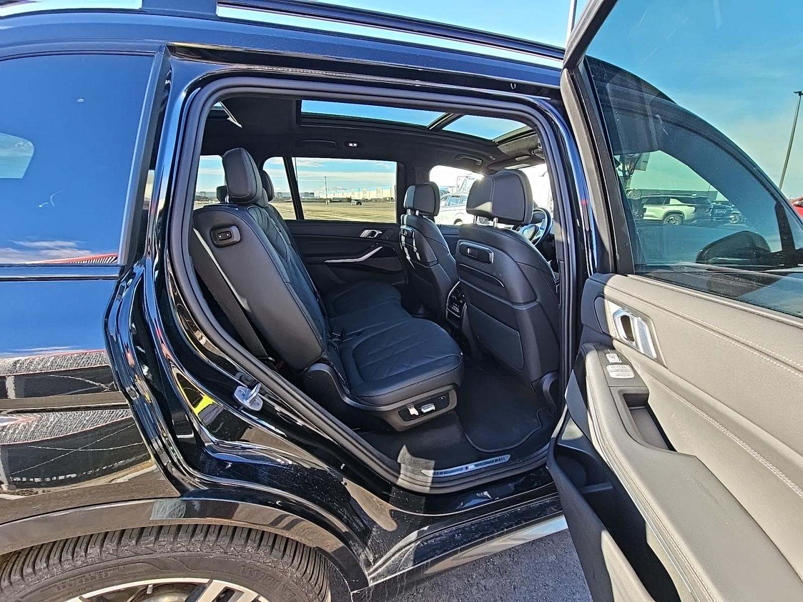 2025 BMW X7 xDrive40i AWD