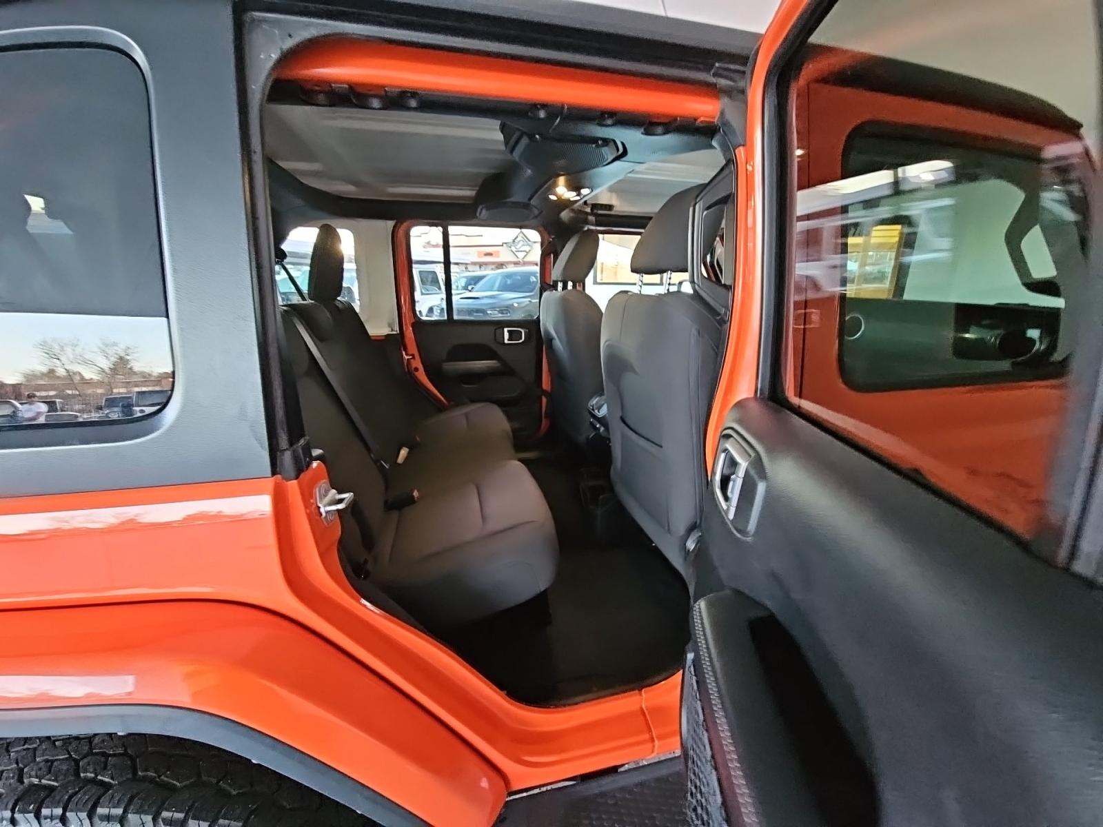 2023 Jeep Wrangler Sahara AWD