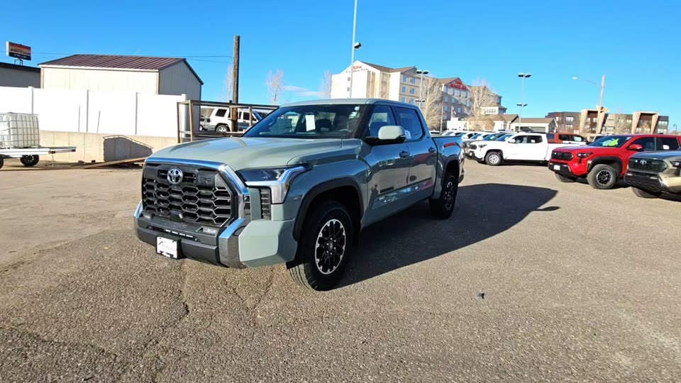 2025 Toyota Tundra SR5 Crew Cab Extra Short Bed