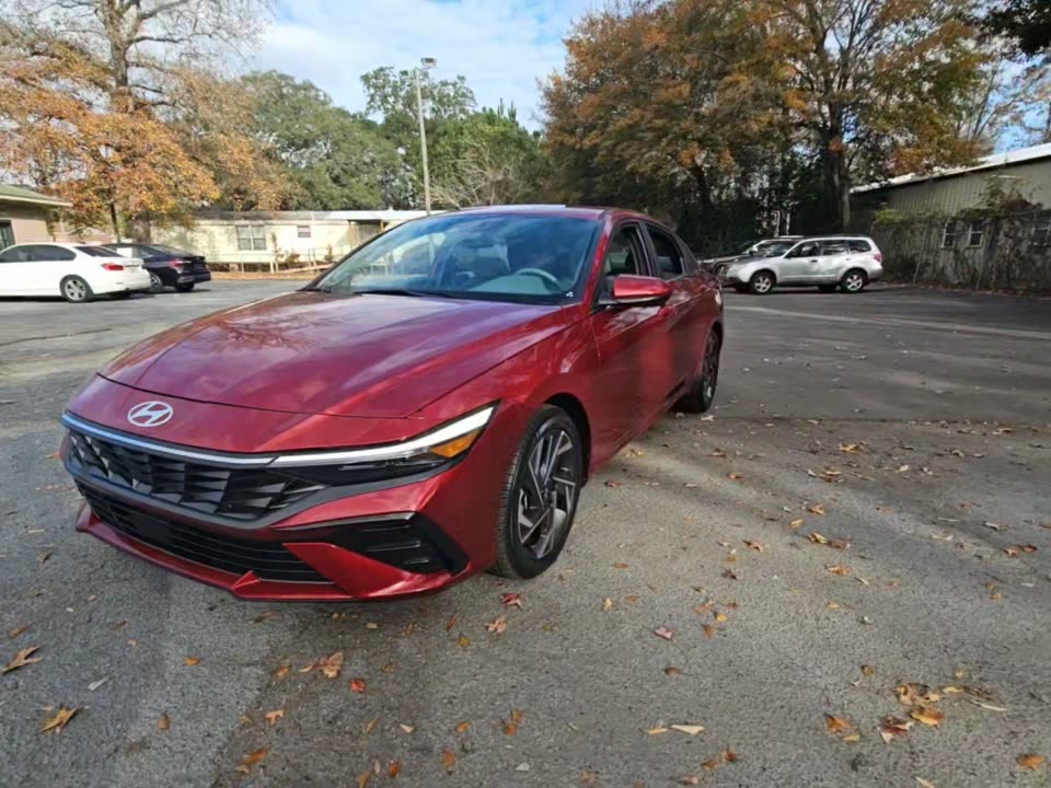 2024 Hyundai Elantra SEL FWD