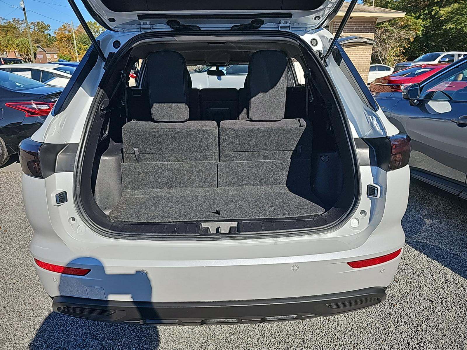 2022 Mitsubishi Outlander ES FWD