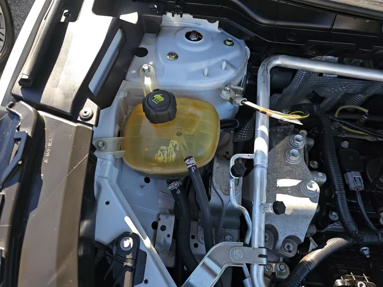 2022 Mitsubishi Outlander ES FWD