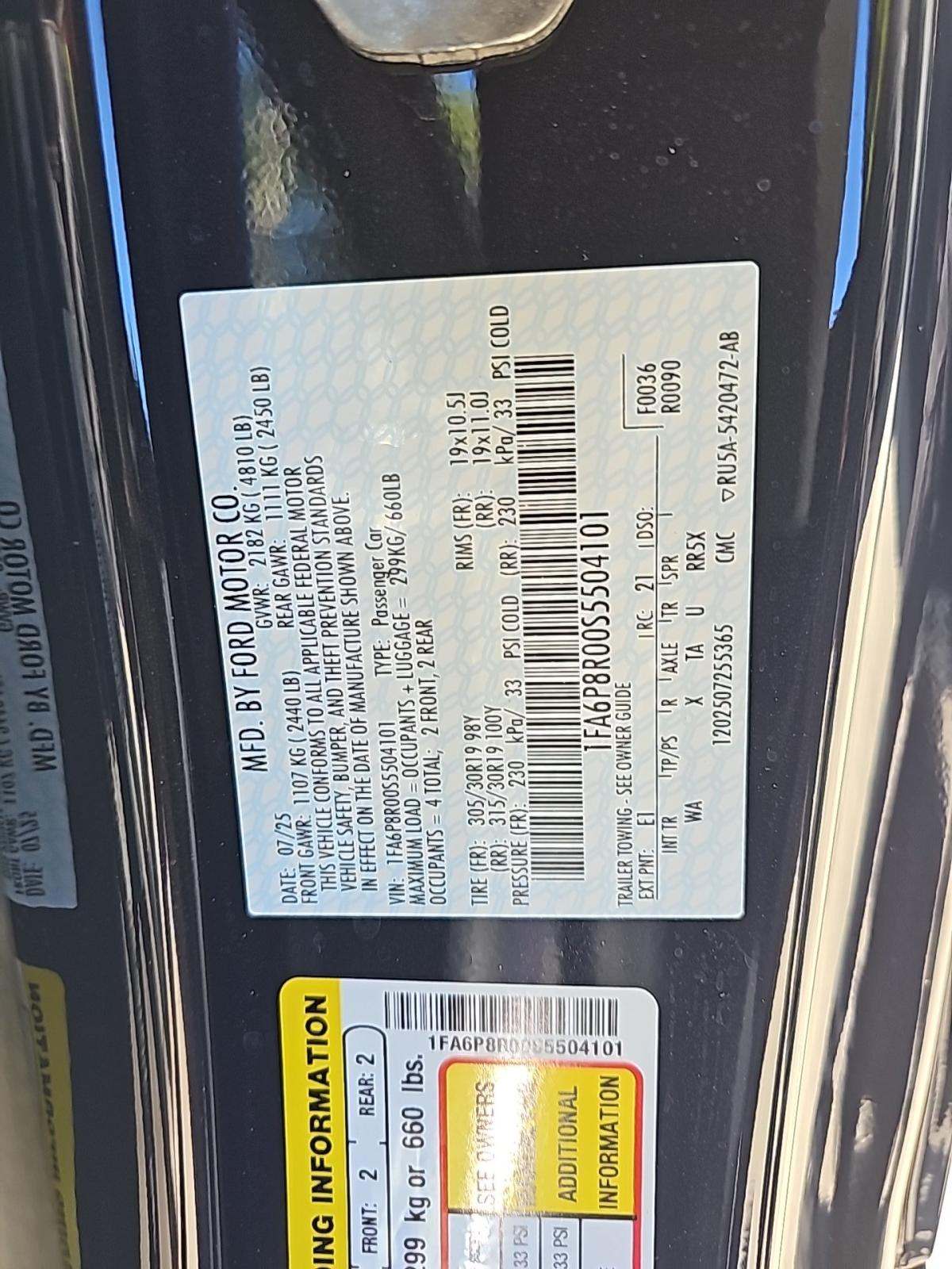 2025 Ford Mustang Dark Horse RWD