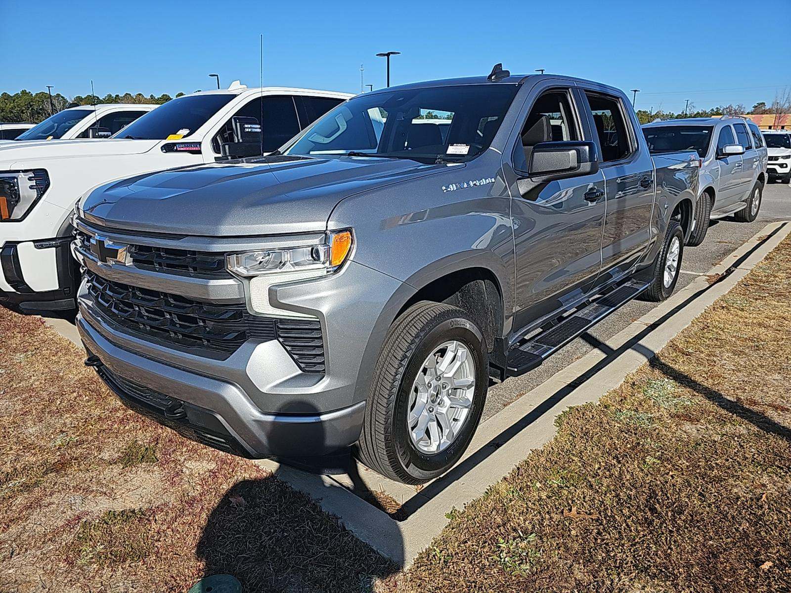 2023 Chevrolet Silverado 1500 RST AWD