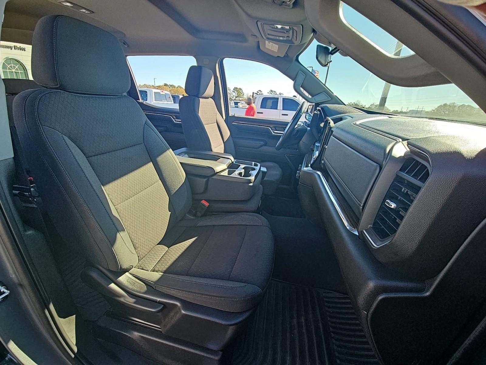 2023 Chevrolet Silverado 1500 RST AWD