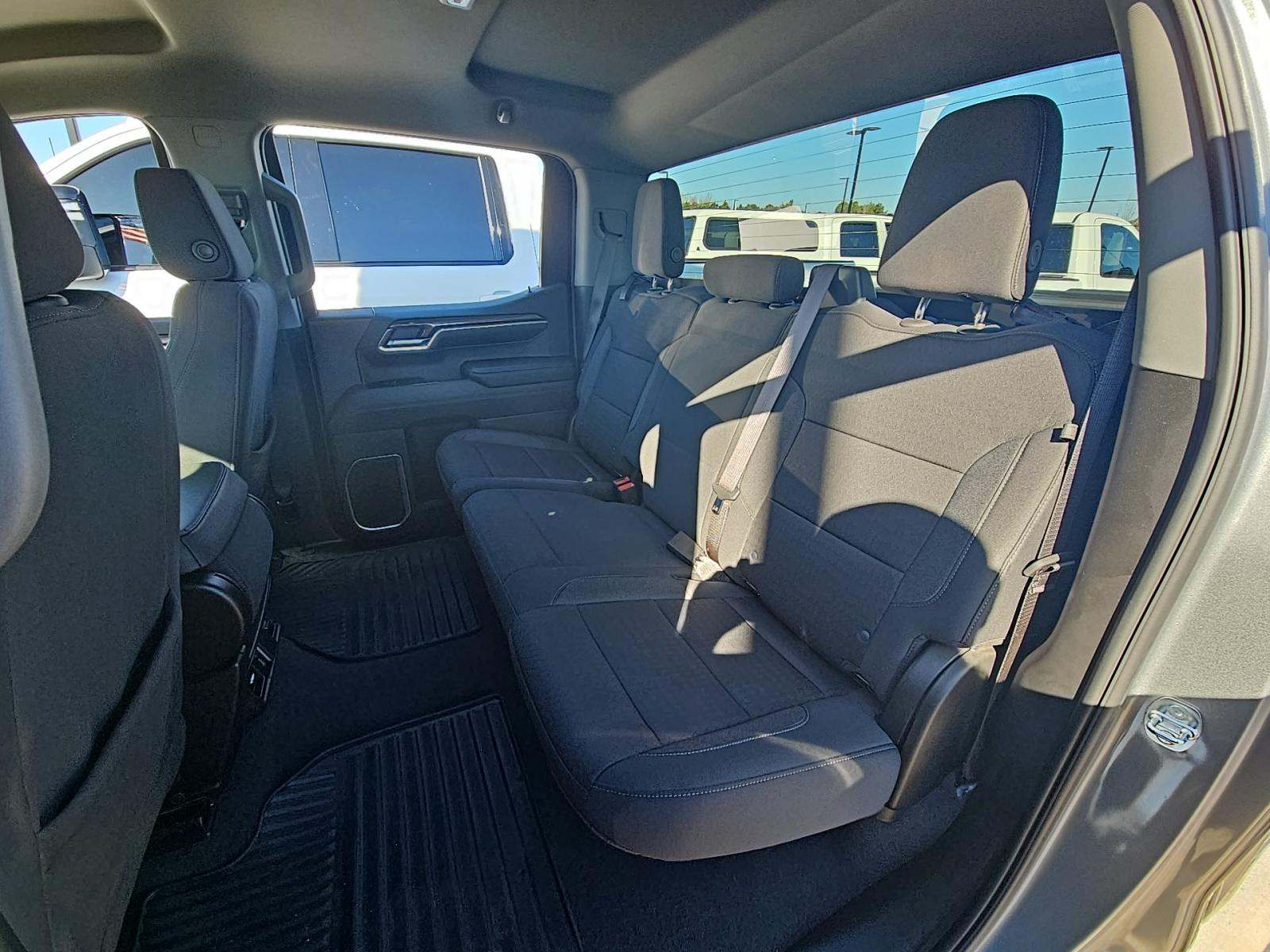 2023 Chevrolet Silverado 1500 RST AWD