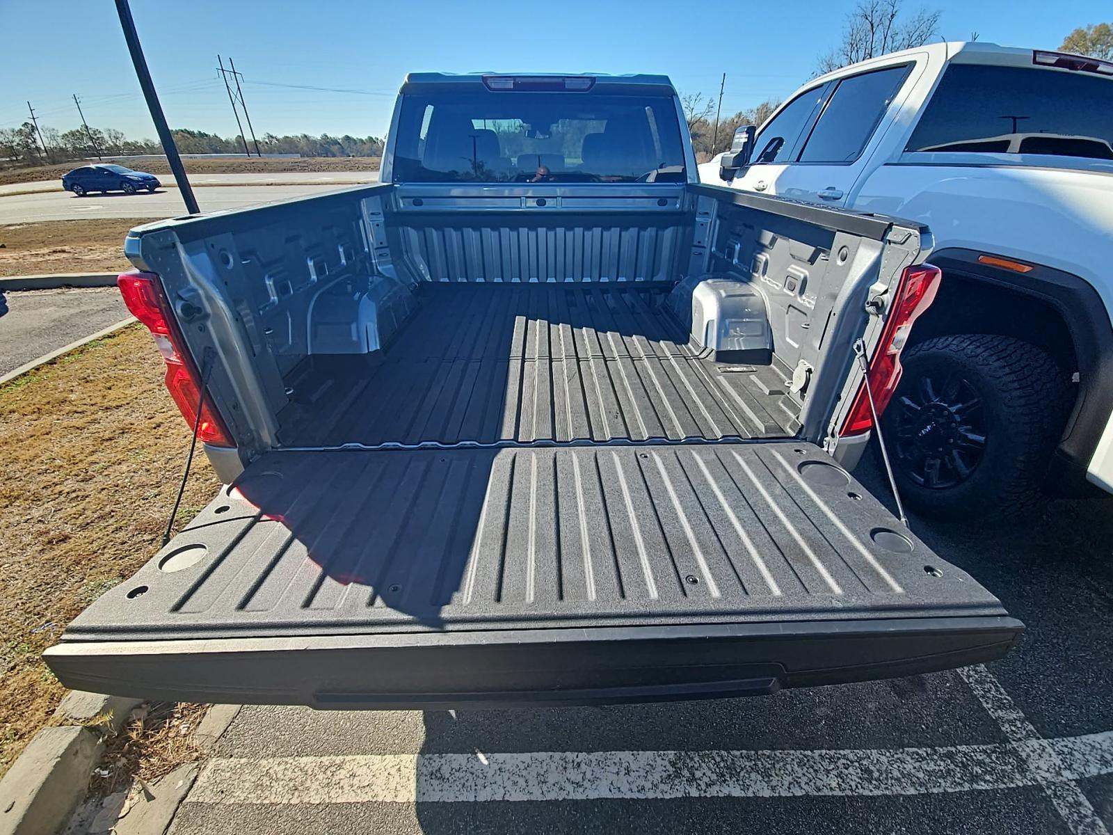 2023 Chevrolet Silverado 1500 RST AWD