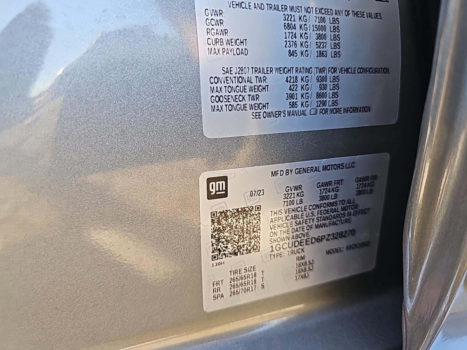 2023 Chevrolet Silverado 1500 RST AWD