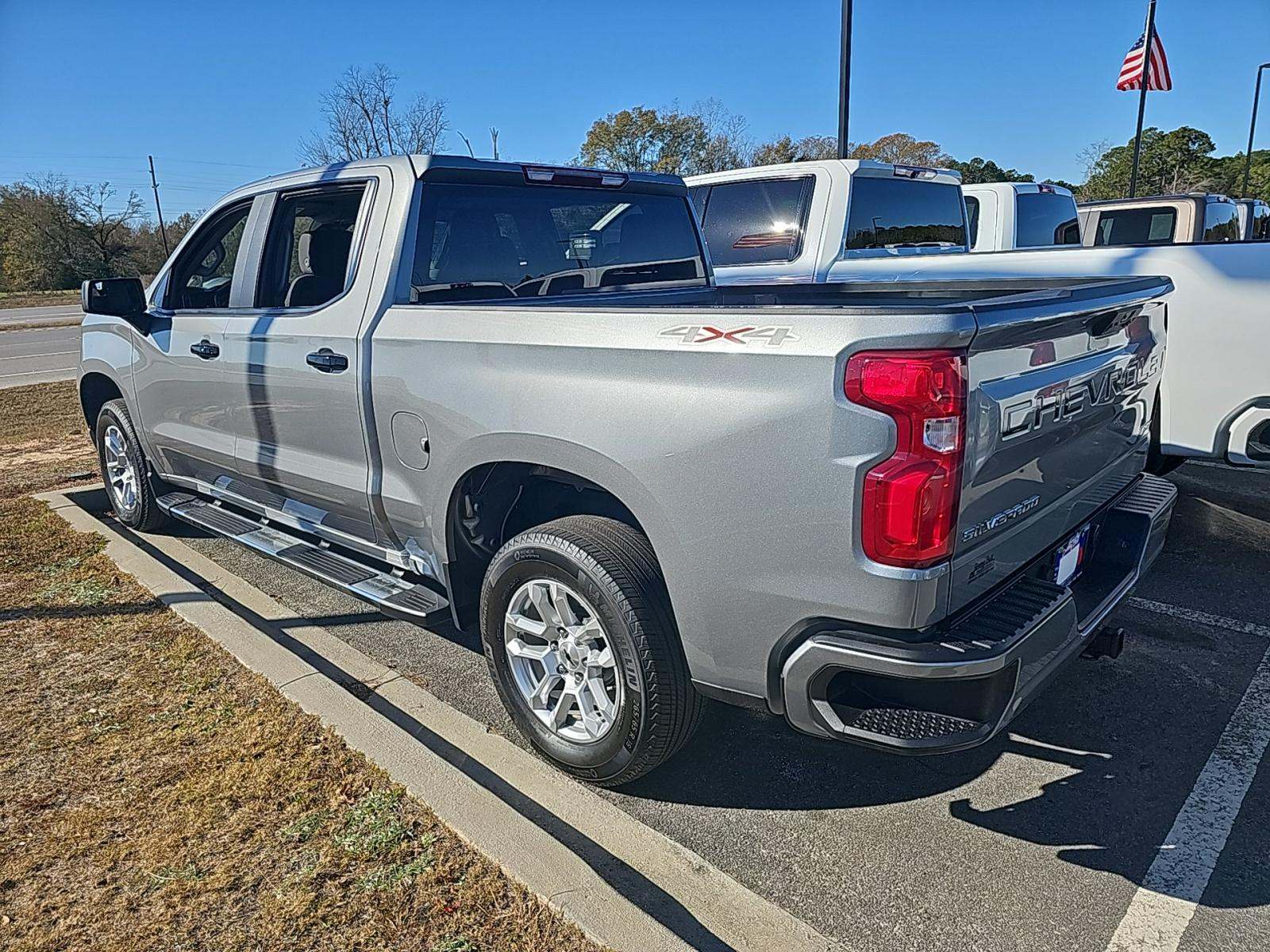 2023 Chevrolet Silverado 1500 RST AWD