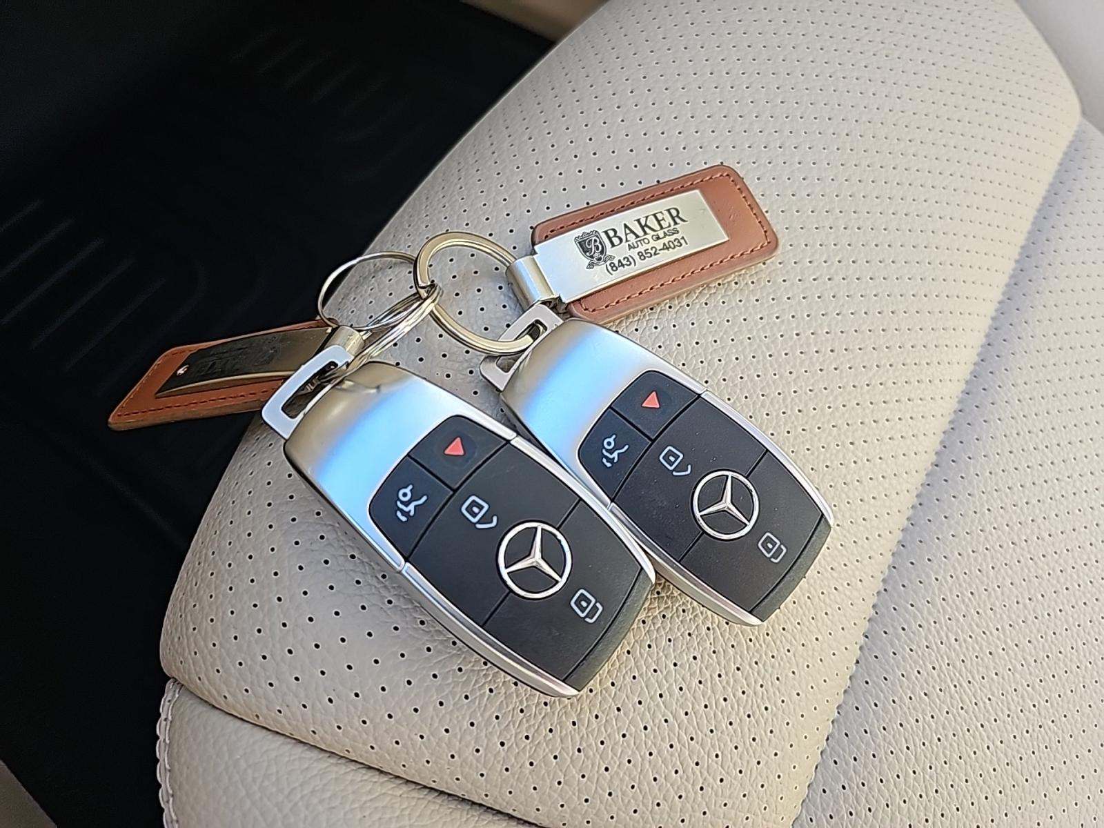 2022 Mercedes-Benz GLC GLC 300 RWD