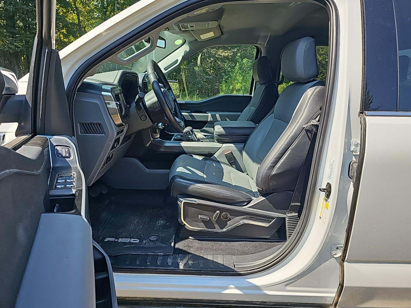 2023 Ford F-150 Lariat AWD