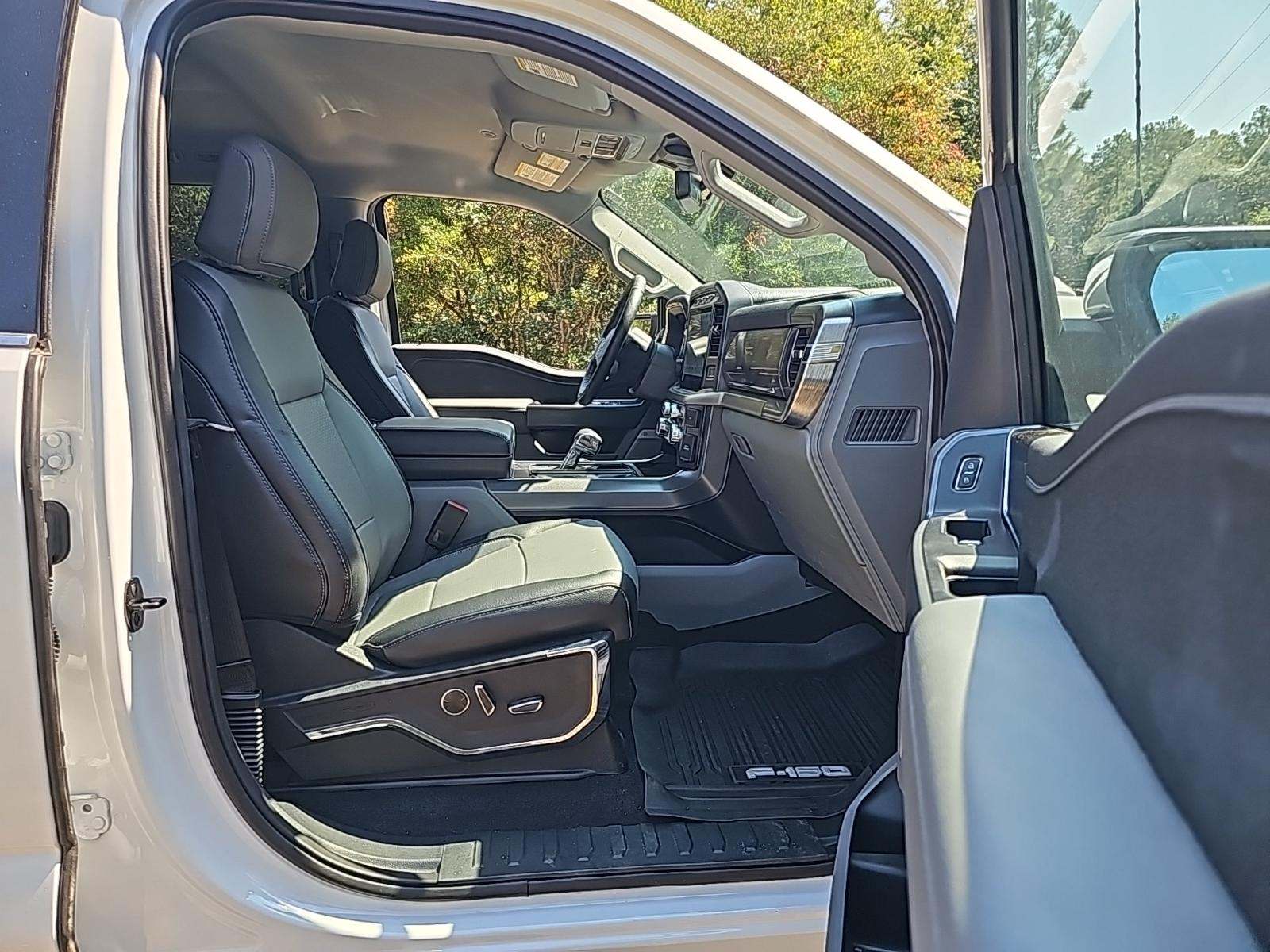 2023 Ford F-150 Lariat AWD