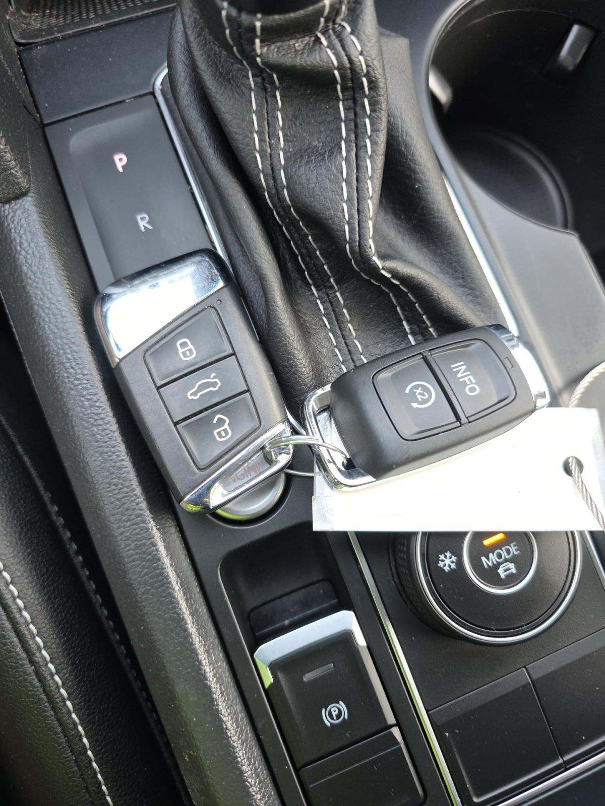 2023 Volkswagen Atlas 2.0T SE AWD