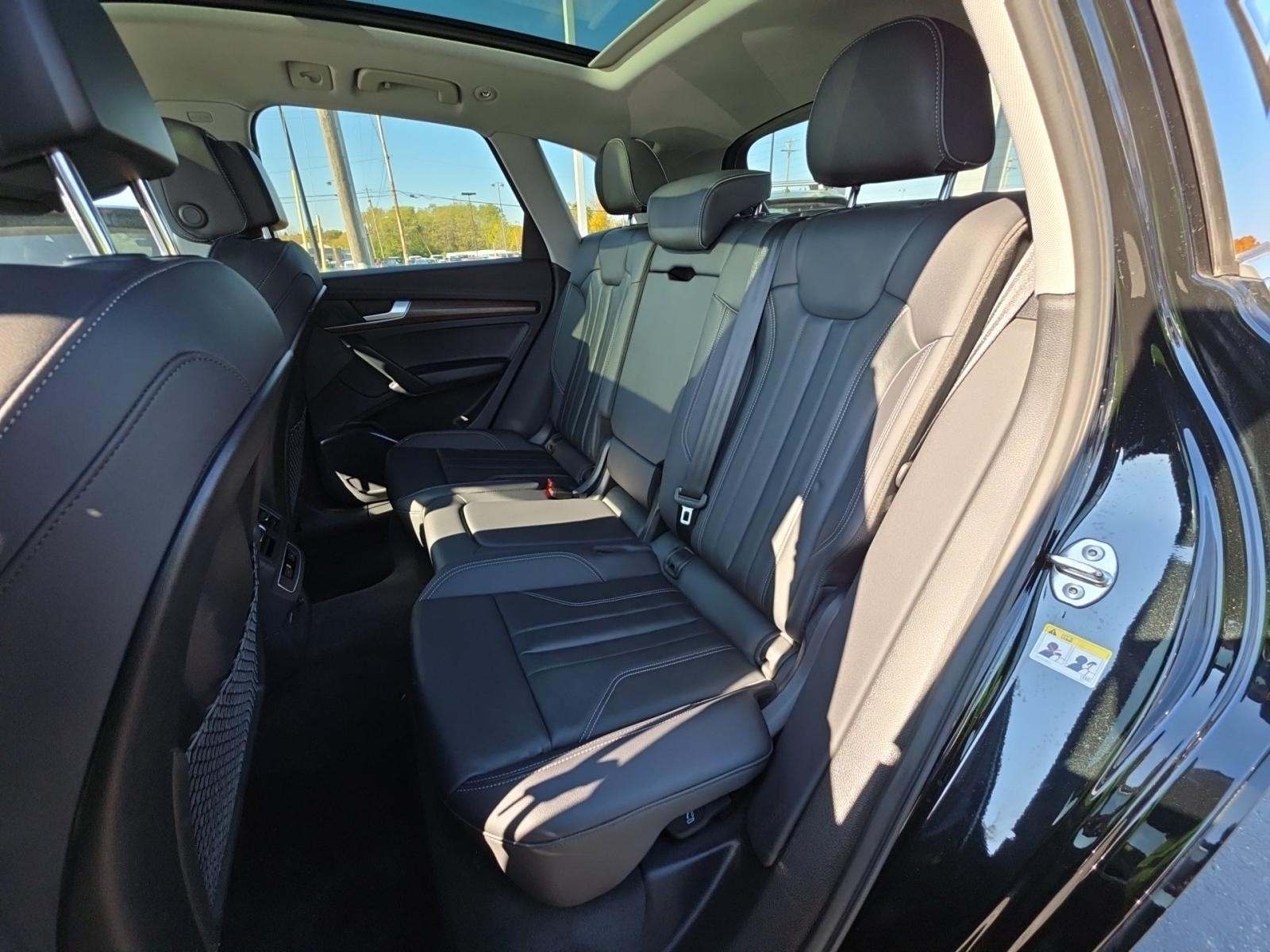 2025 Audi Q5 e Plug-In Hybrid S line Premium AWD