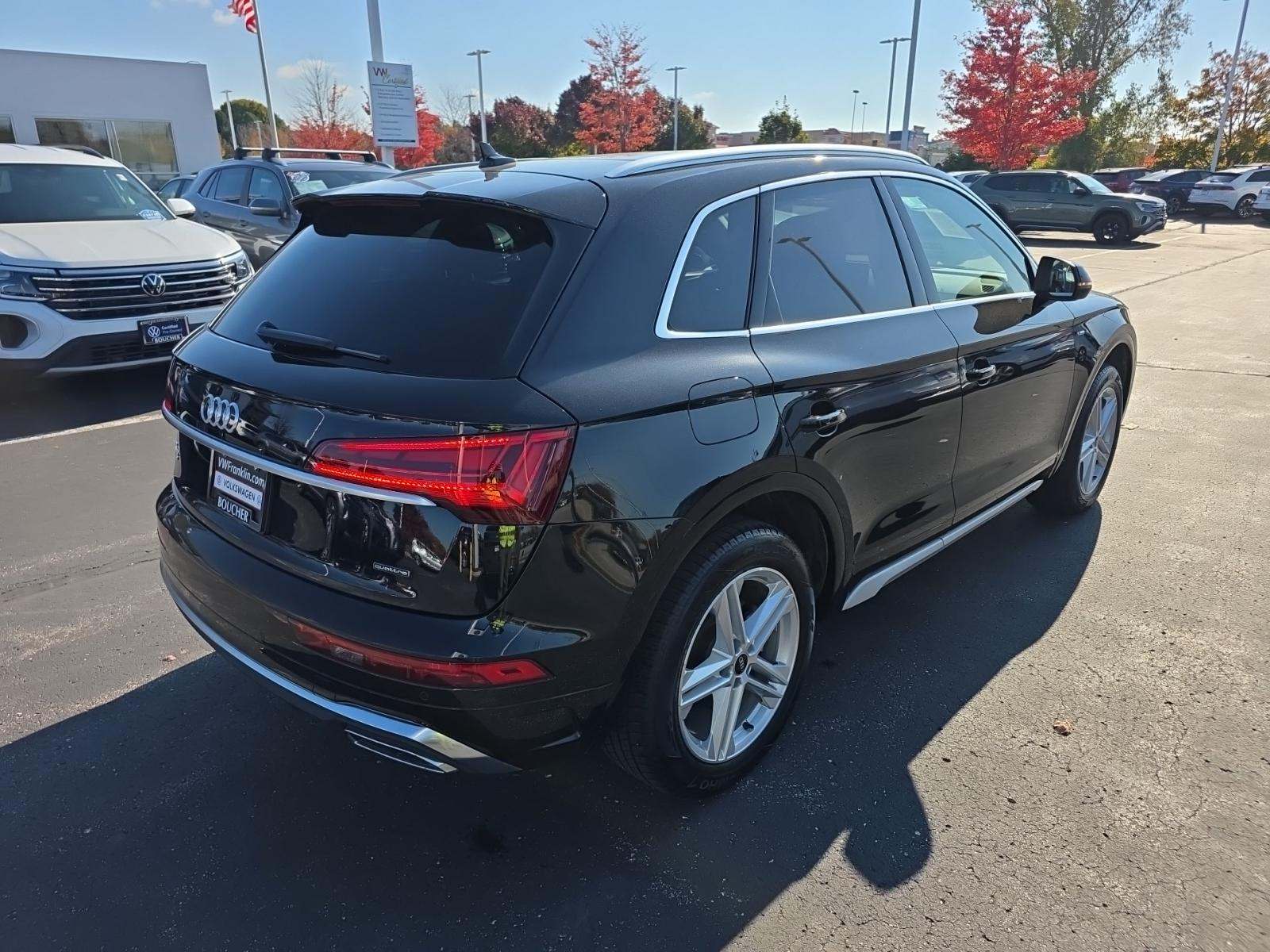 2025 Audi Q5 e Plug-In Hybrid S line Premium AWD