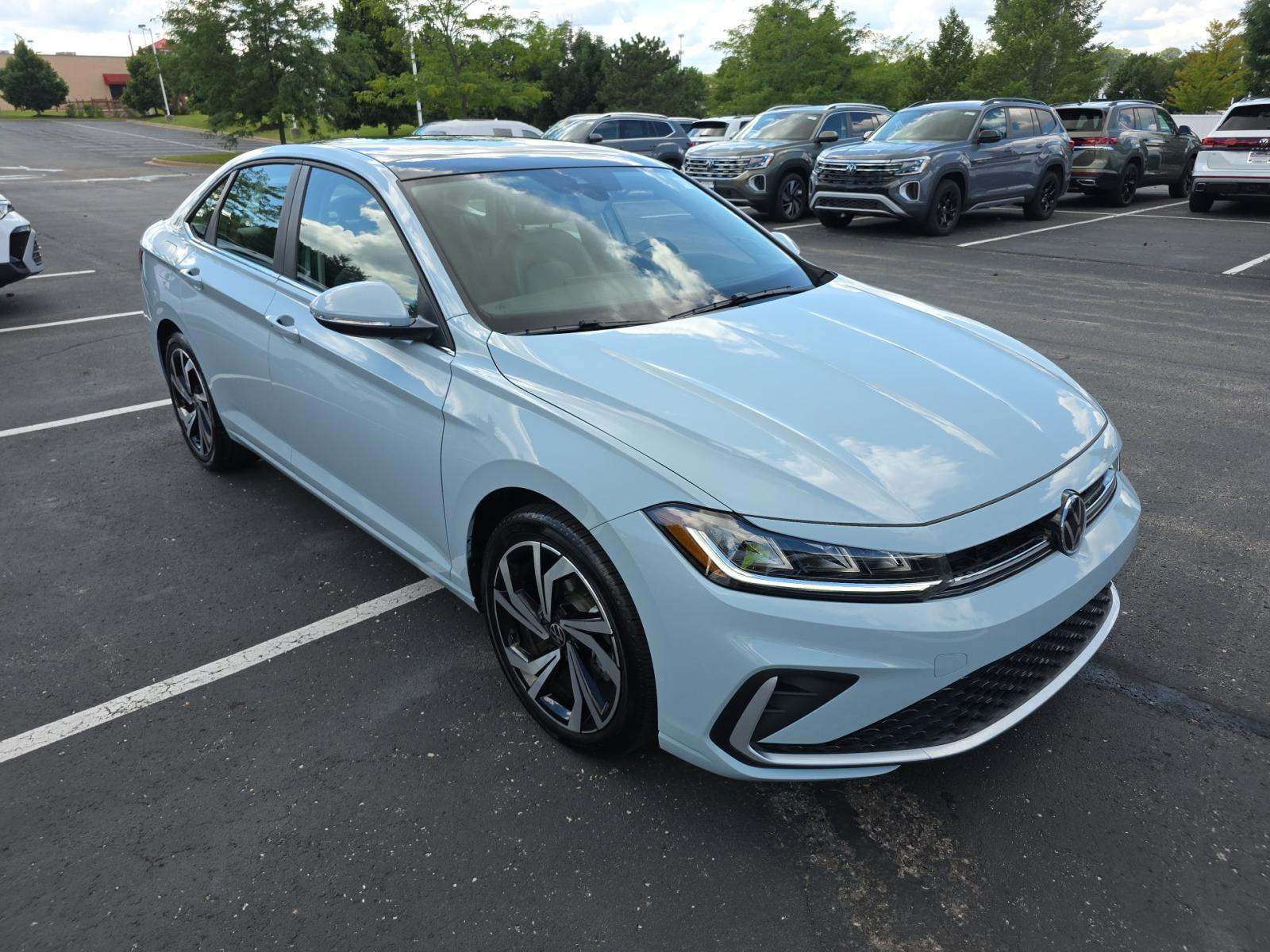 2025 Volkswagen Jetta 1.5T SEL FWD