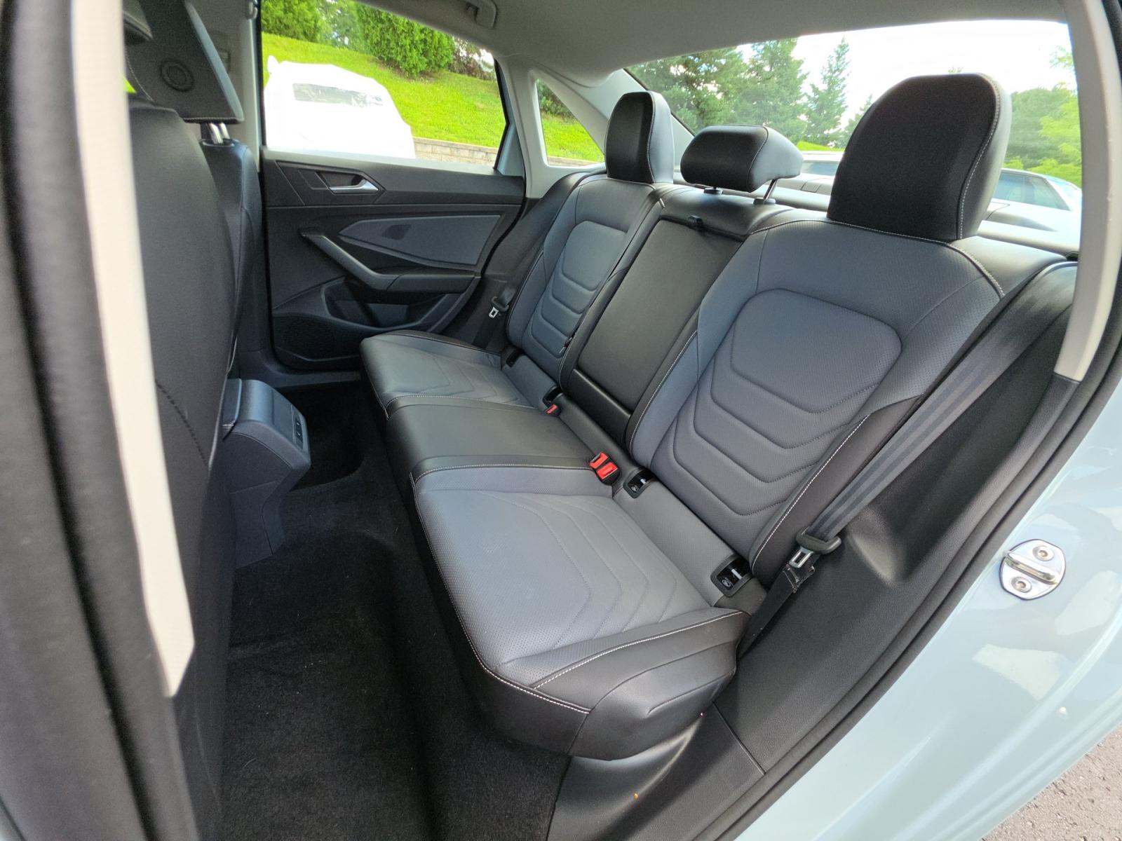 2025 Volkswagen Jetta 1.5T SEL FWD