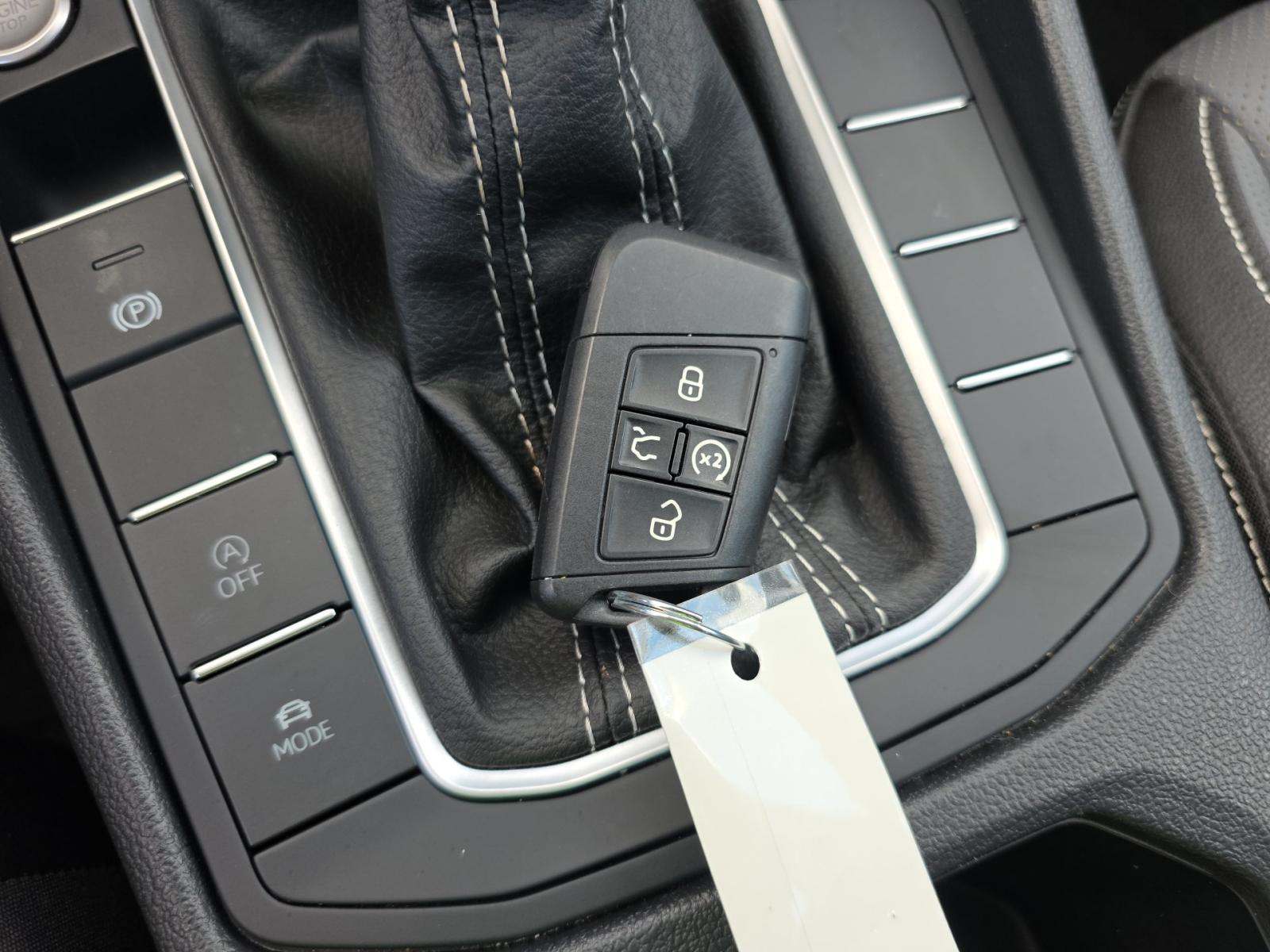 2025 Volkswagen Jetta 1.5T SEL FWD