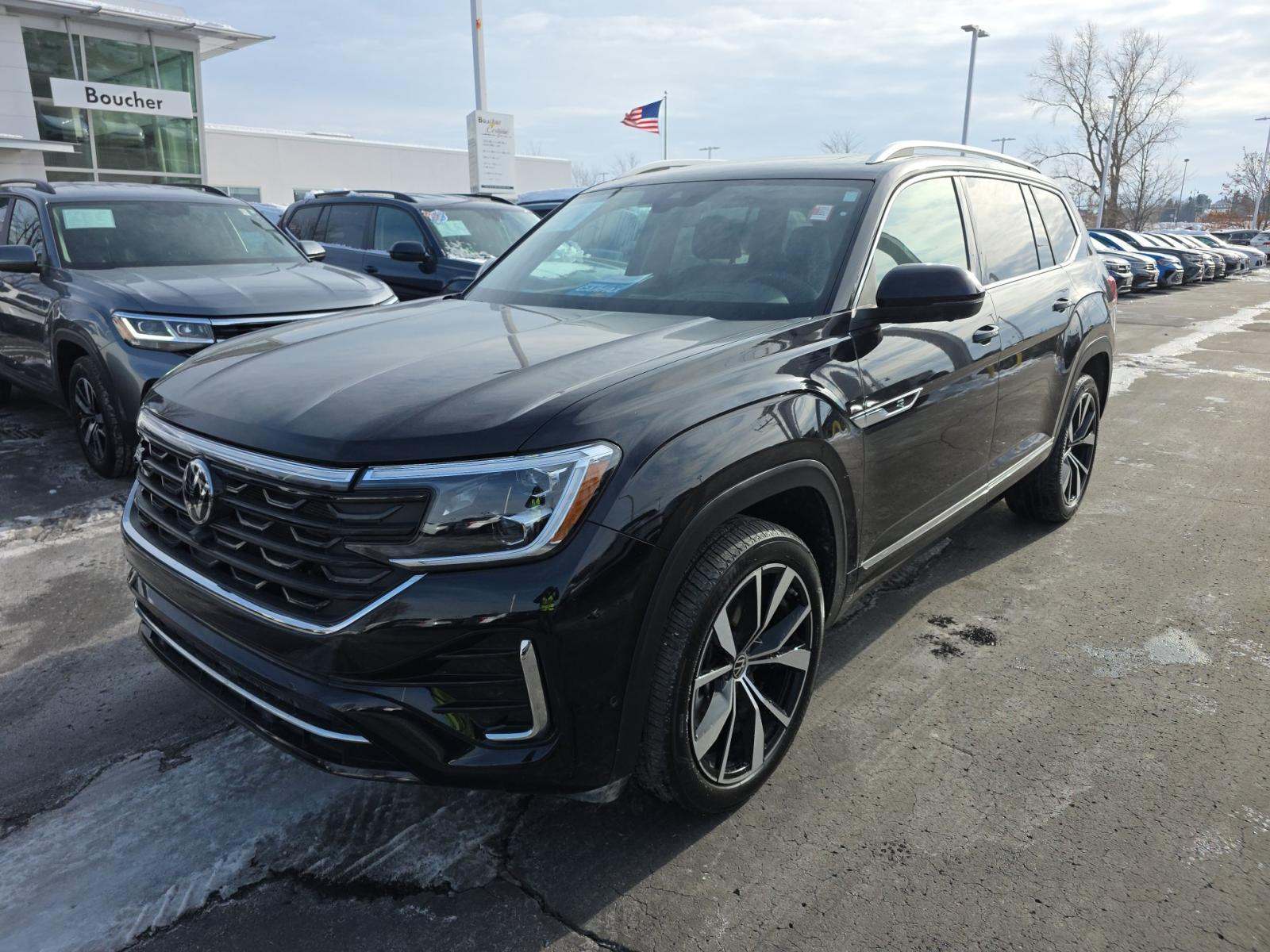 2025 Volkswagen Atlas 2.0T SEL Premium R-Line AWD