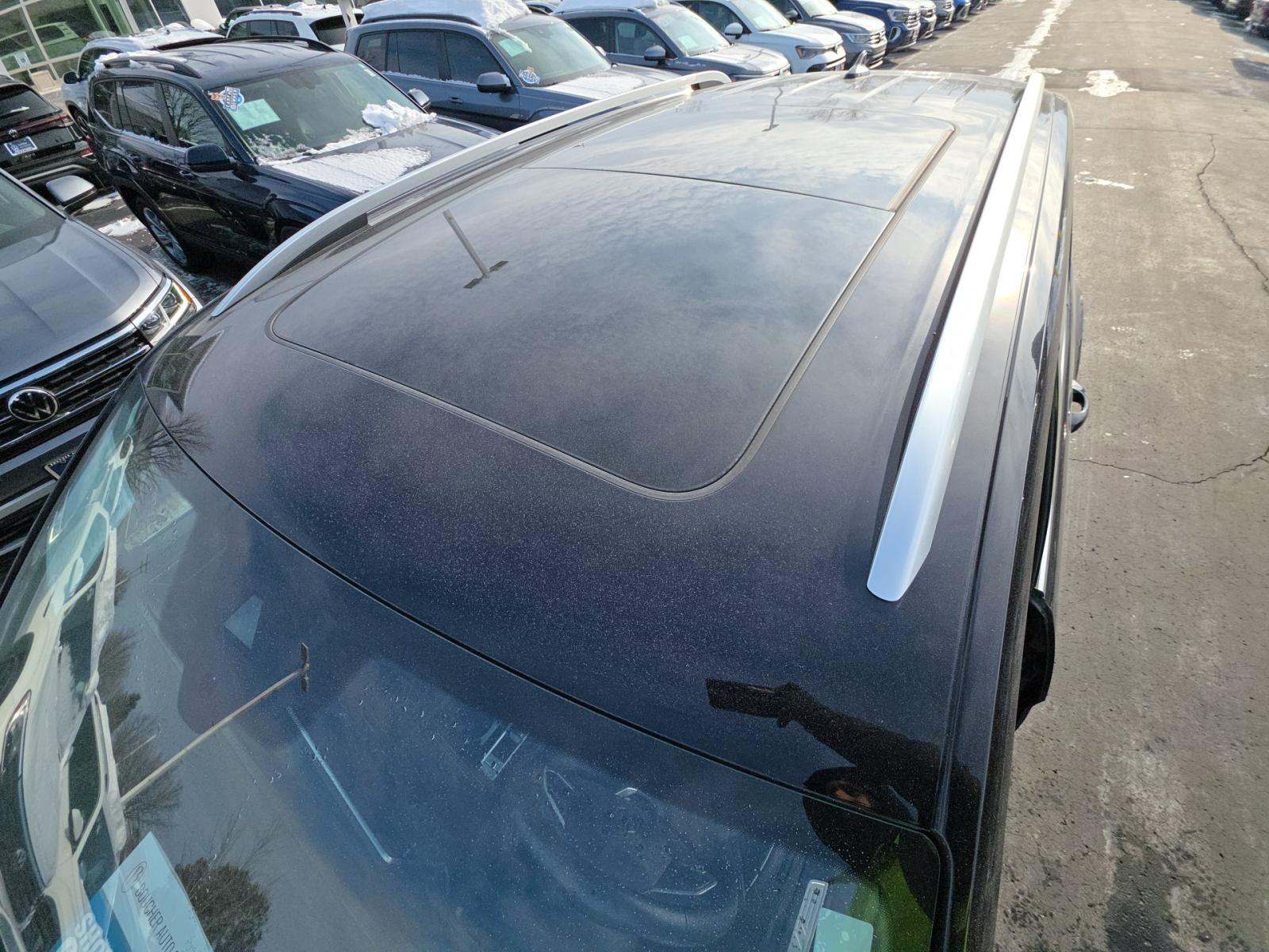 2025 Volkswagen Atlas 2.0T SEL Premium R-Line AWD