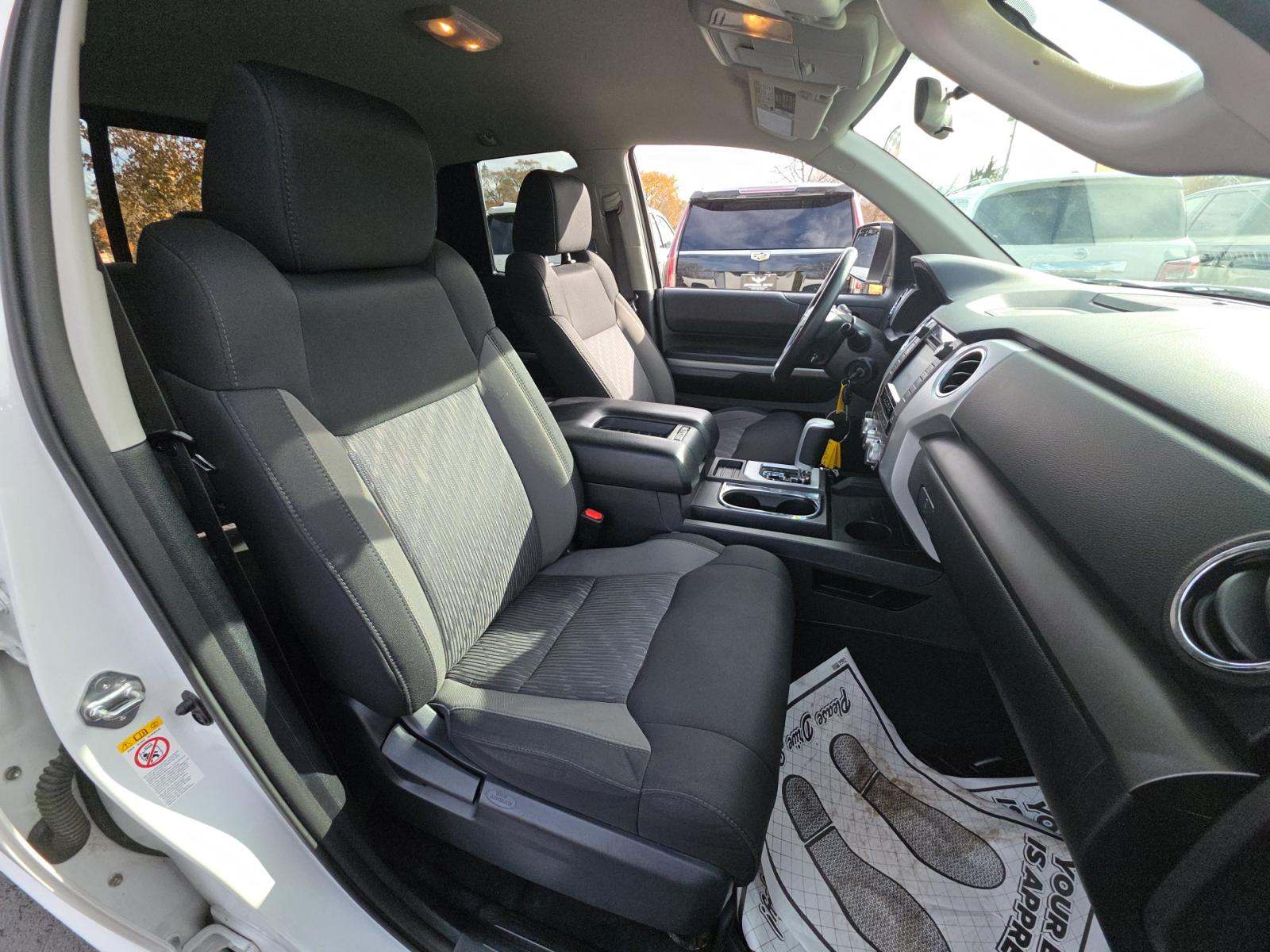 2018 Toyota Tundra SR5 AWD