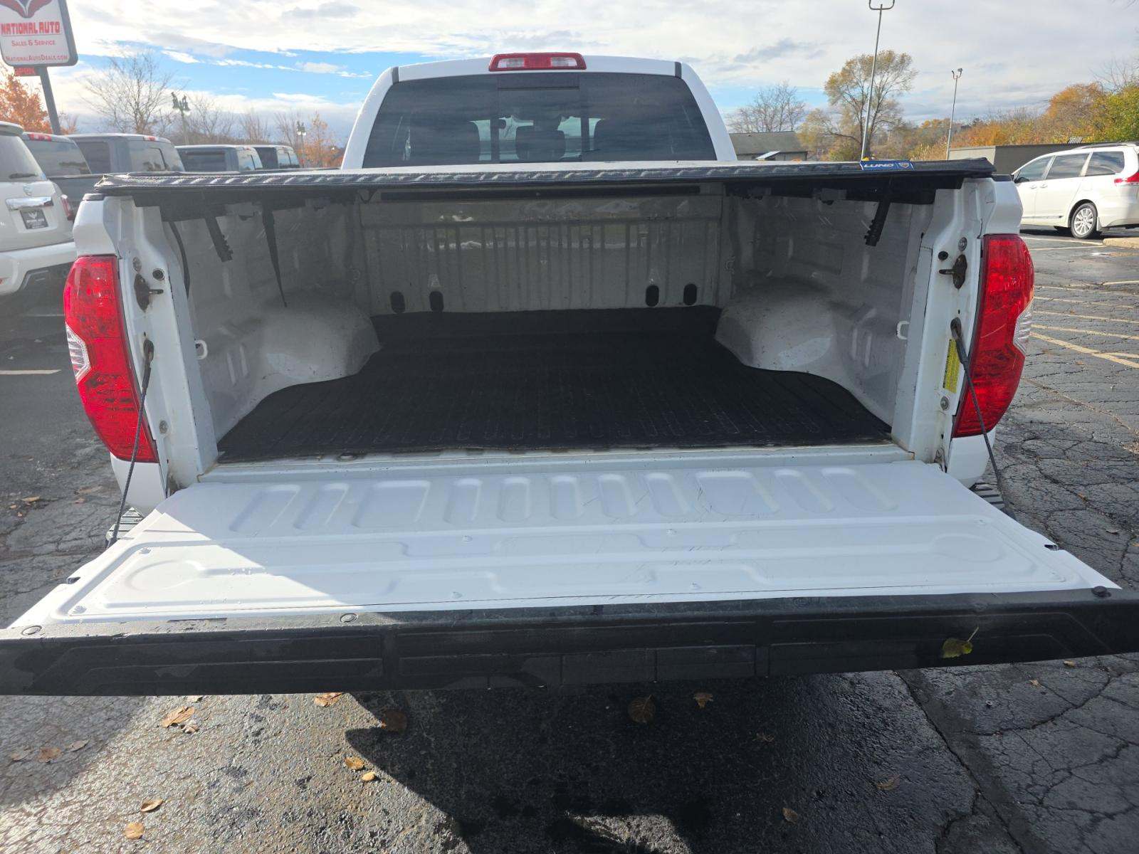 2018 Toyota Tundra SR5 AWD