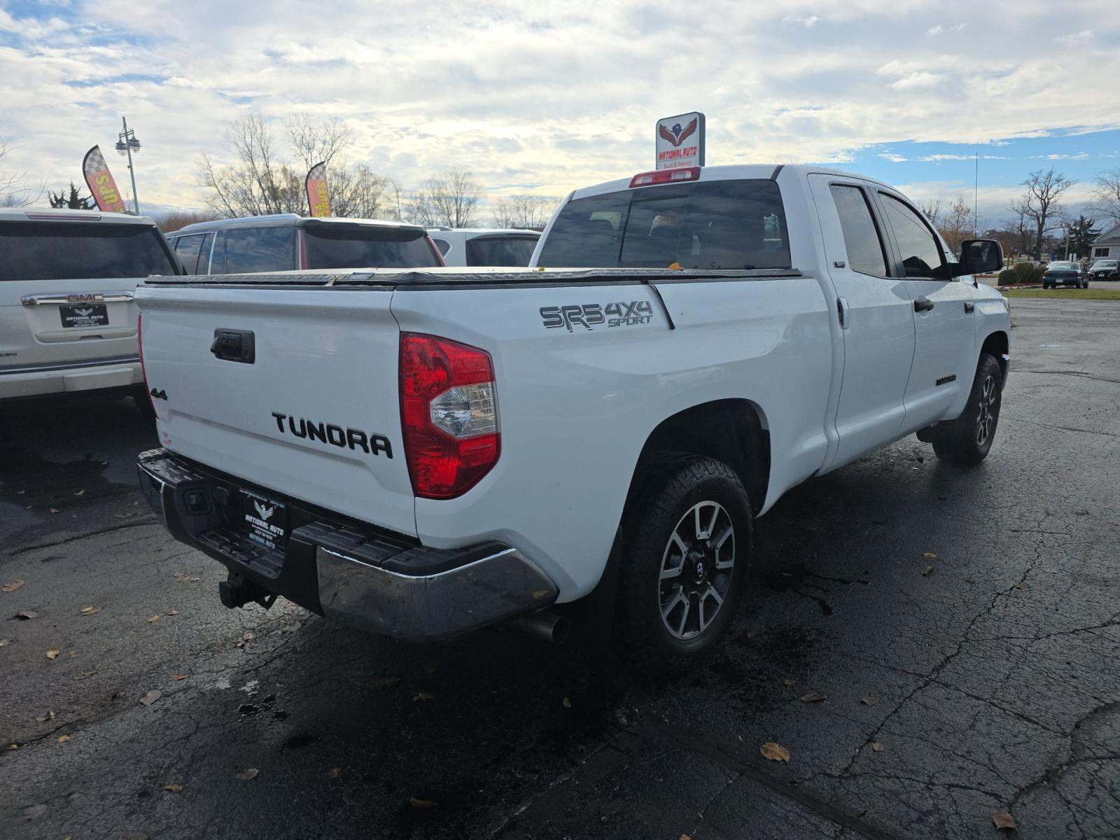 2018 Toyota Tundra SR5 AWD