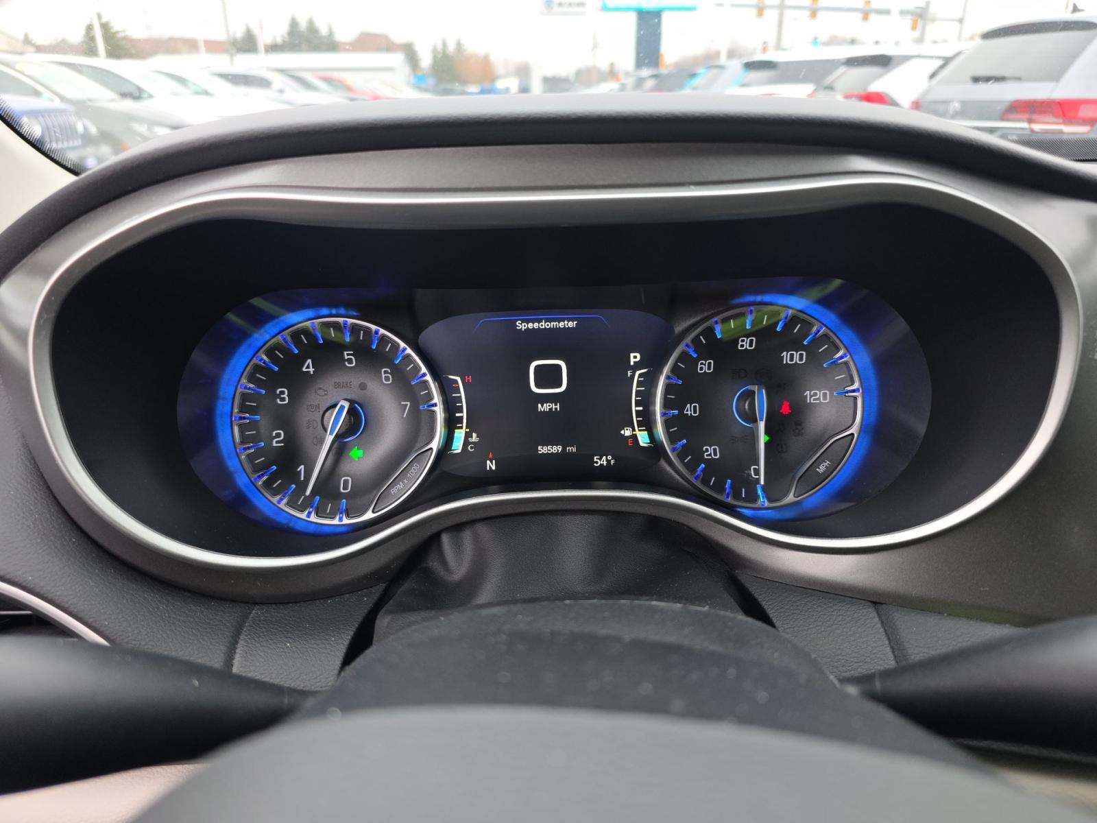 2023 Chrysler Pacifica Touring L FWD