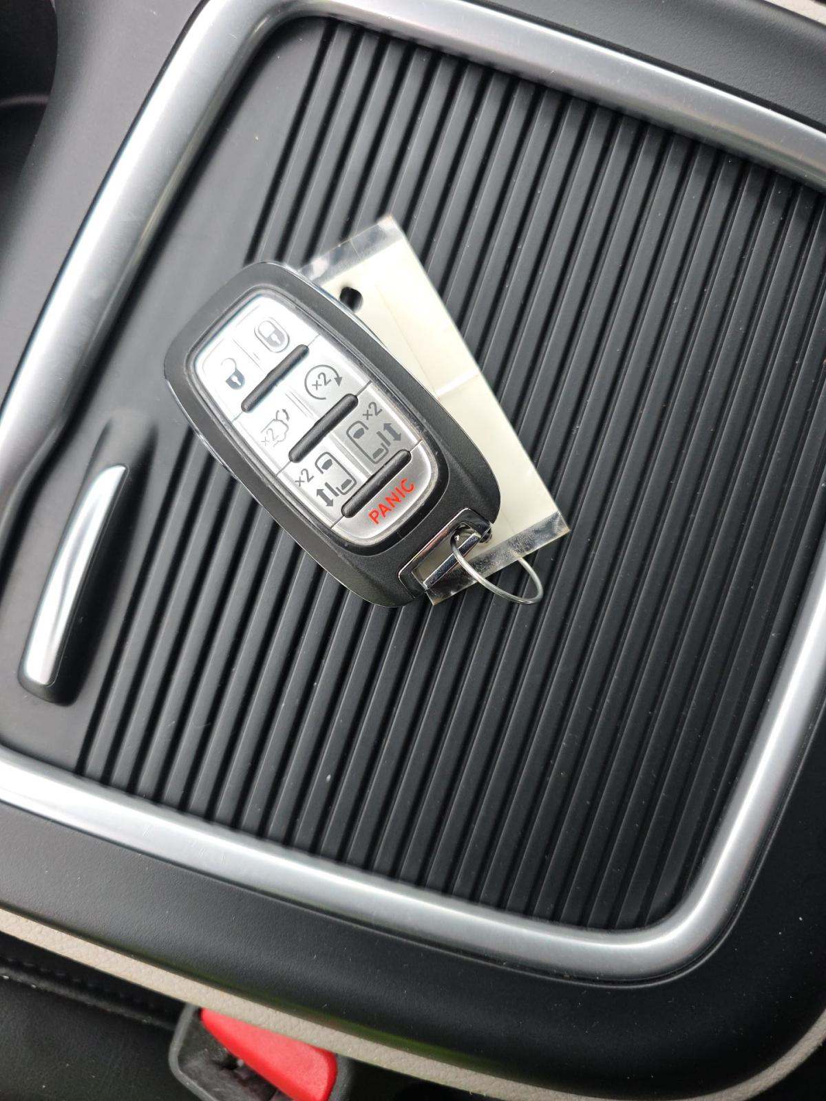 2023 Chrysler Pacifica Touring L FWD