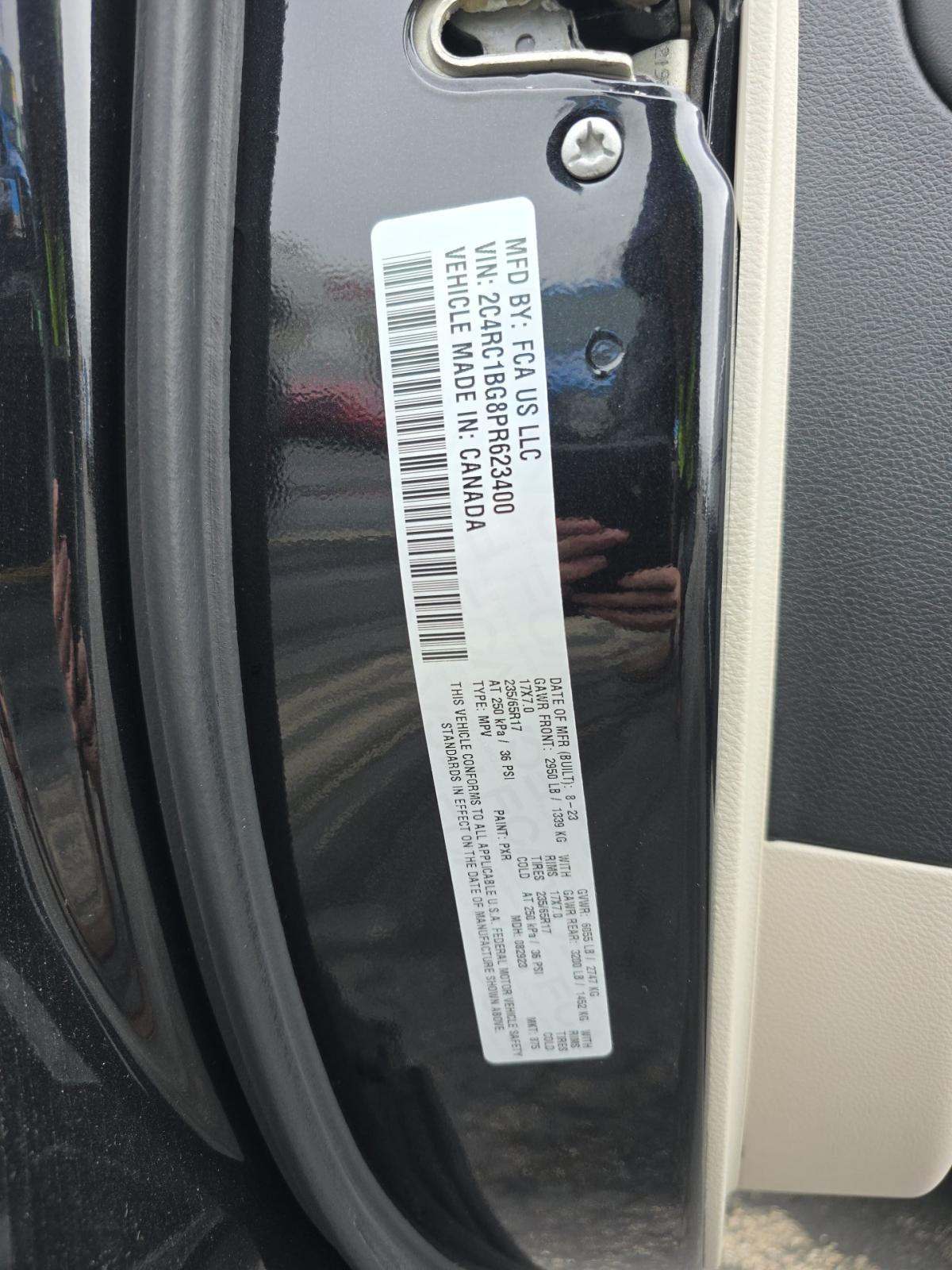 2023 Chrysler Pacifica Touring L FWD