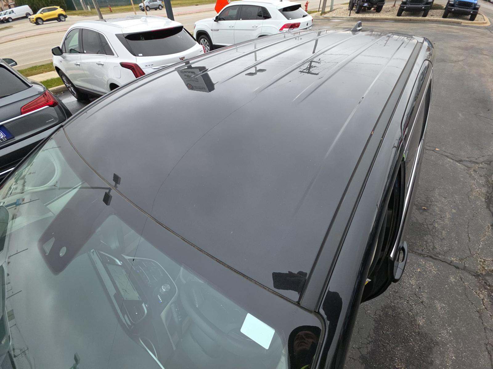 2023 Chrysler Pacifica Touring L FWD