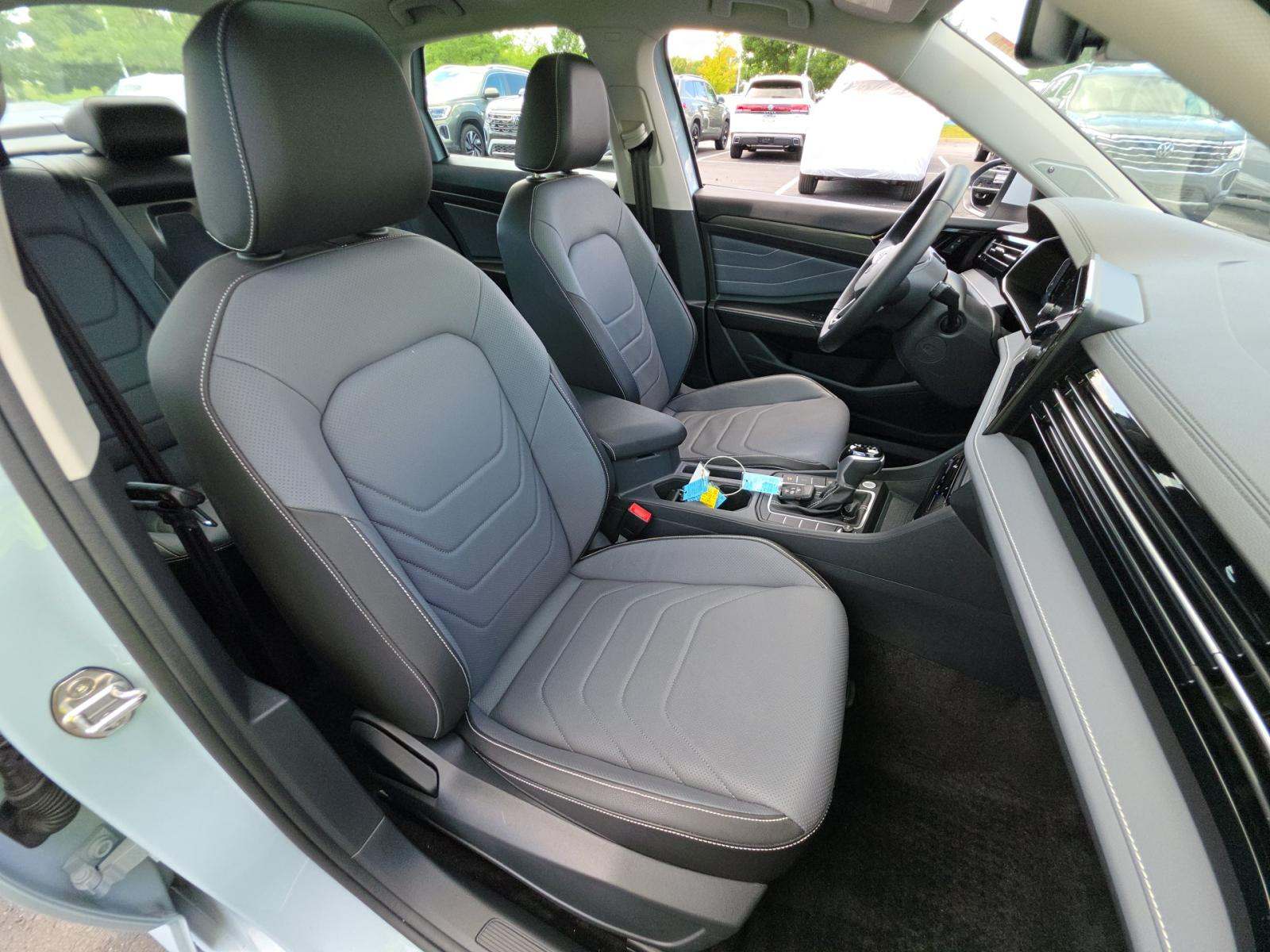 2025 Volkswagen Jetta 1.5T SEL FWD