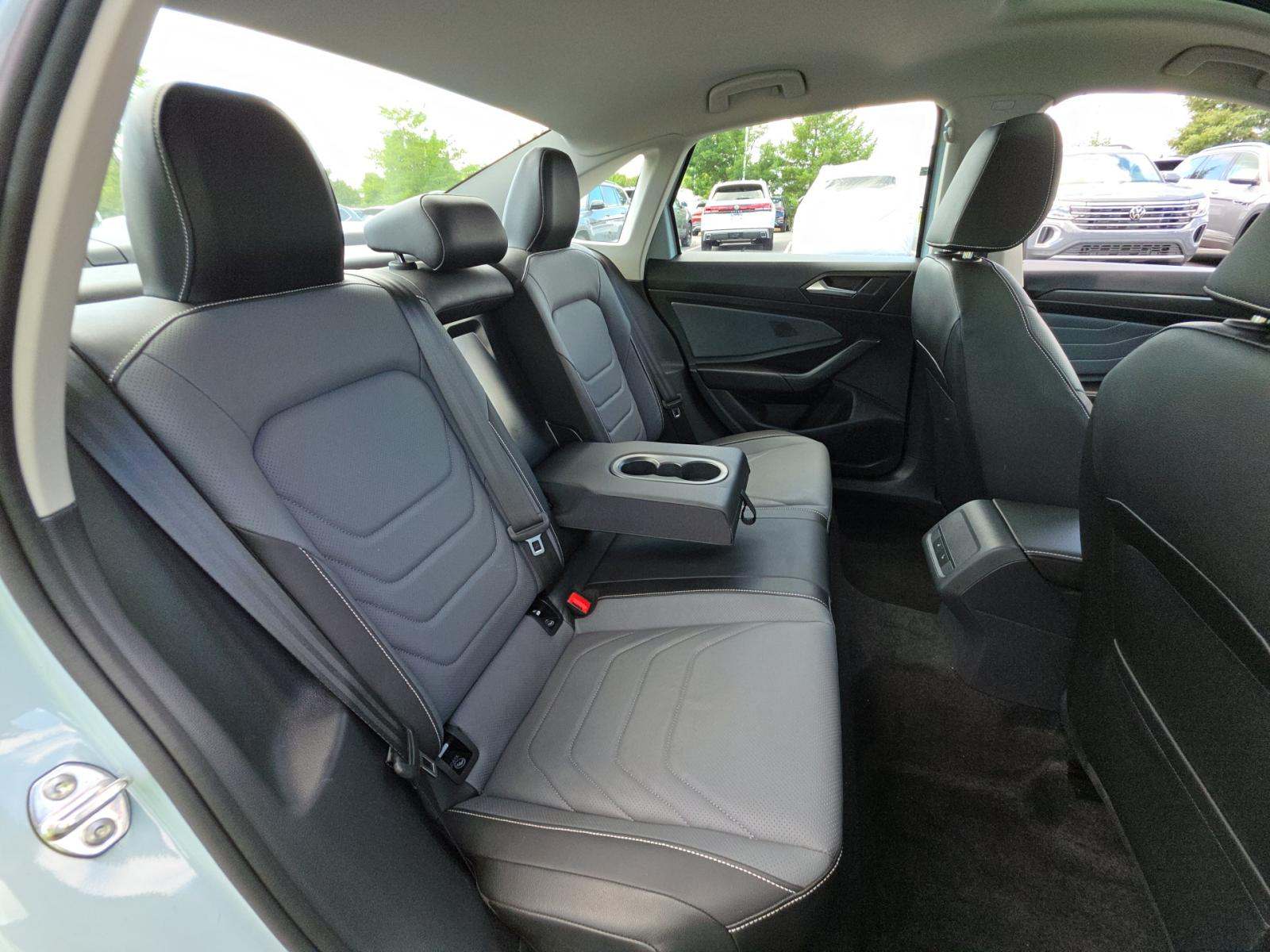 2025 Volkswagen Jetta 1.5T SEL FWD