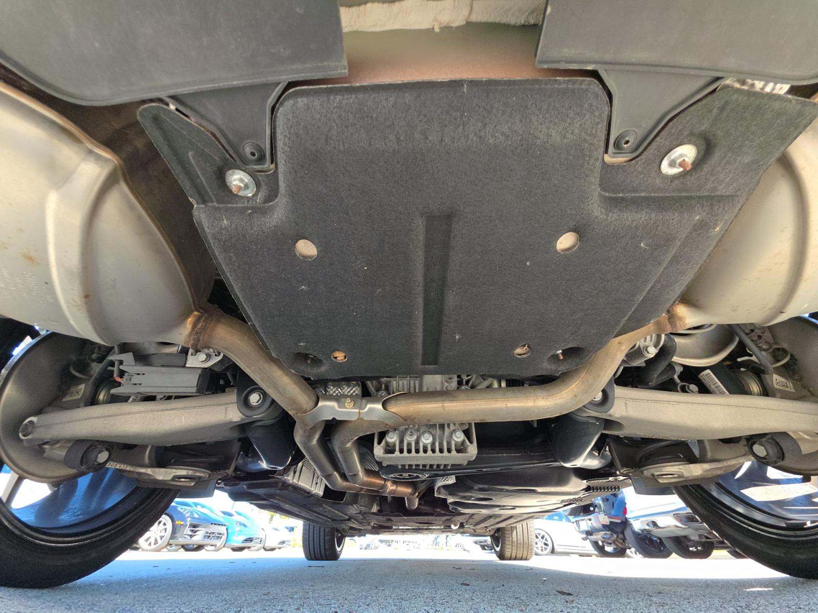 2023 Porsche Macan Base AWD