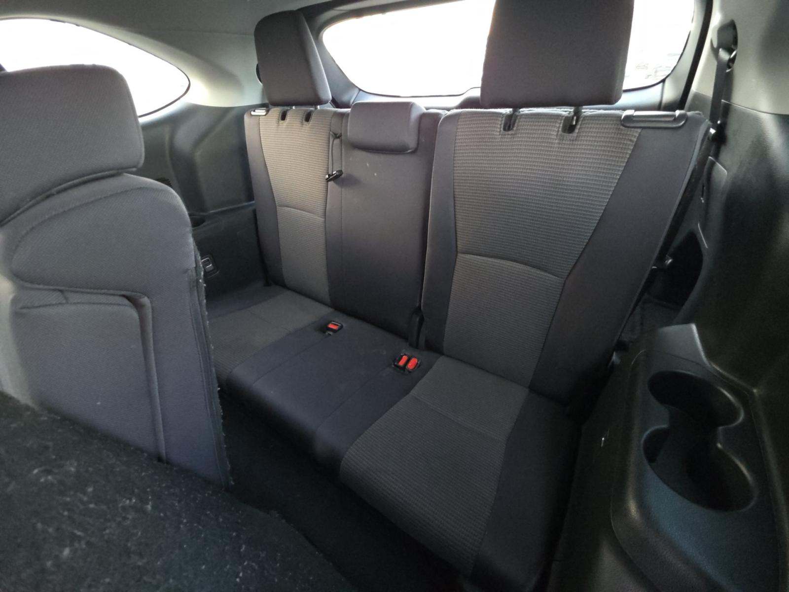 2024 Toyota Highlander LE FWD