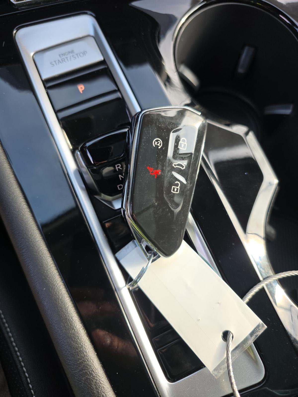 2025 Volkswagen Atlas 2.0T SE AWD