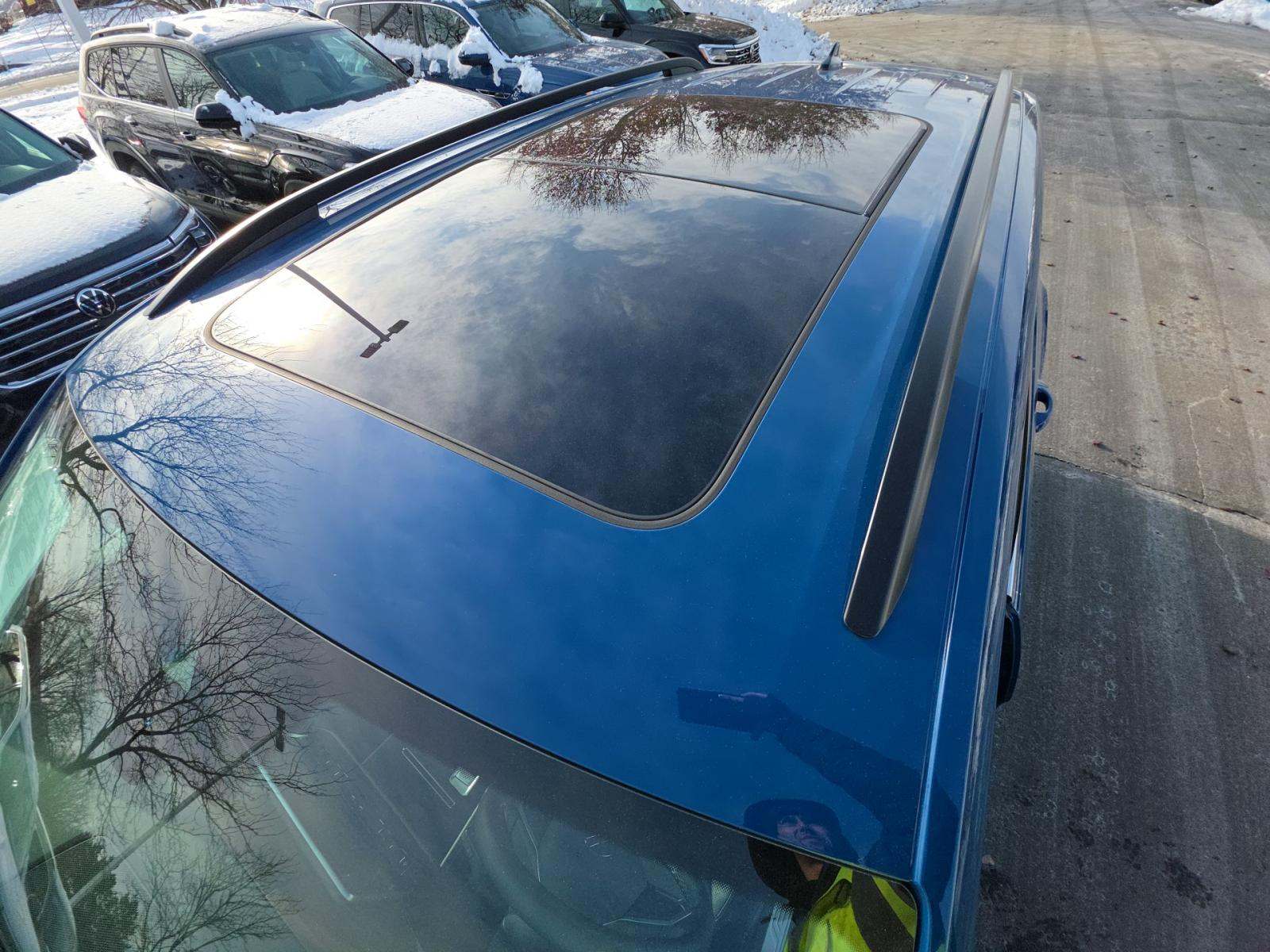 2025 Volkswagen Atlas 2.0T SE AWD