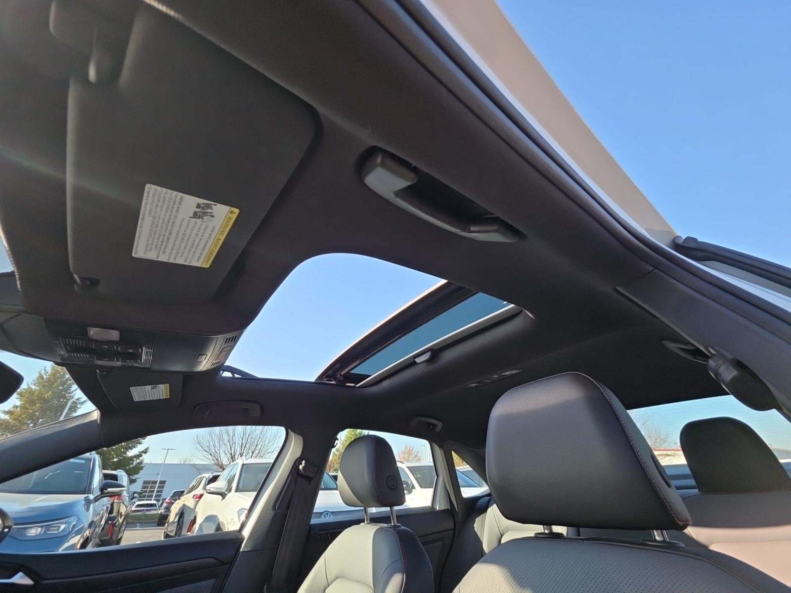 2025 Volkswagen Jetta 2.0T GLI Autobahn FWD