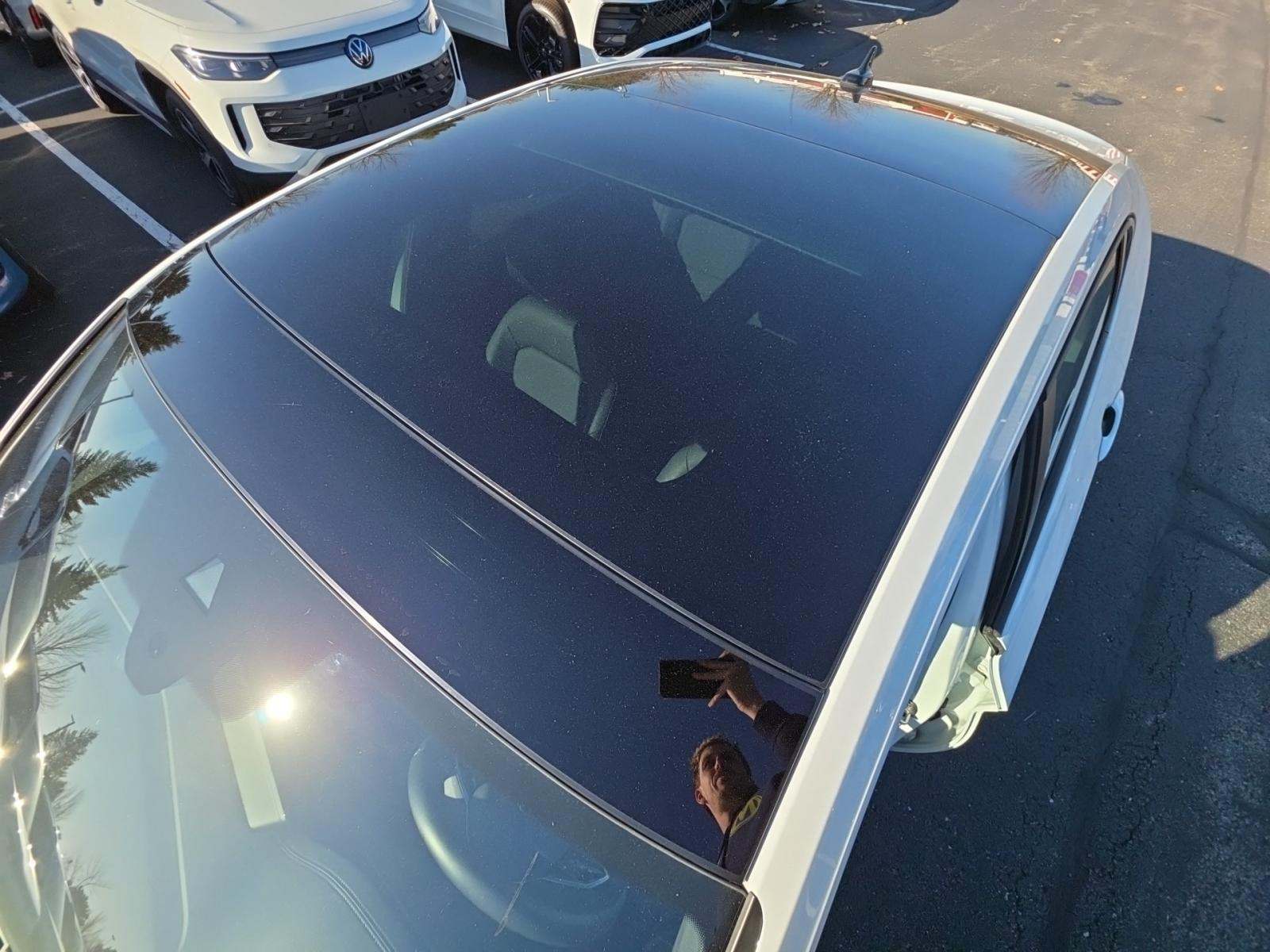 2025 Volkswagen Jetta 2.0T GLI Autobahn FWD