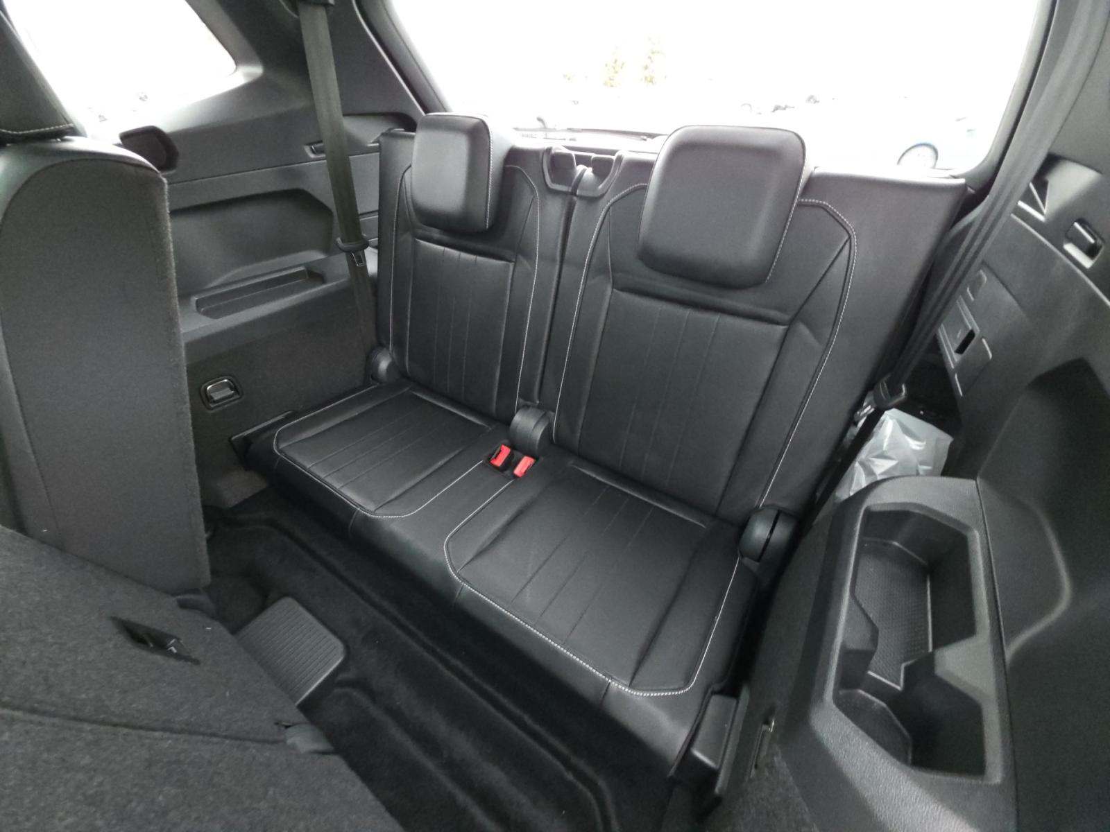 2024 Volkswagen Tiguan 2.0T SE R-Line Black FWD