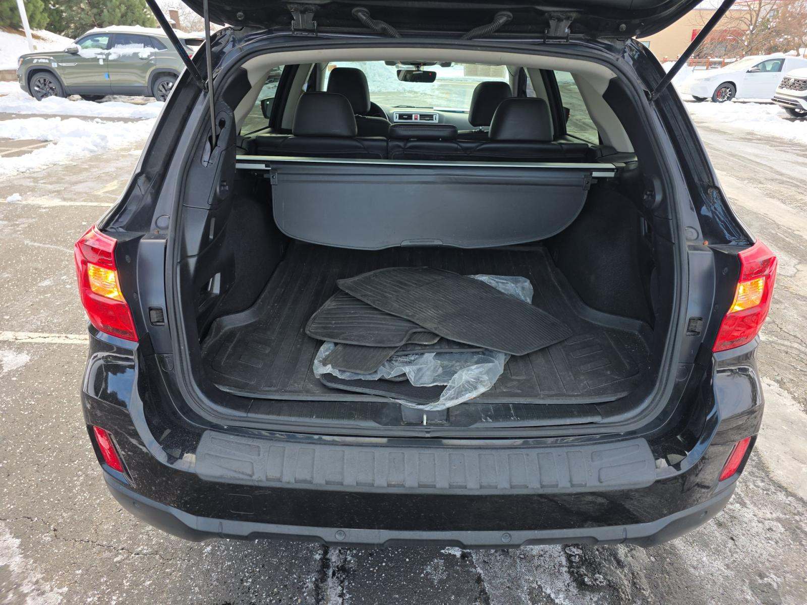 2017 Subaru Outback 2.5i Limited AWD