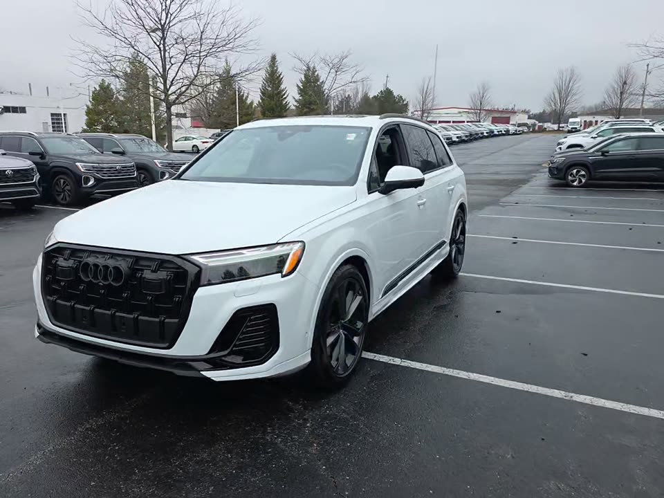 2025 Audi Q7 Premium Plus AWD