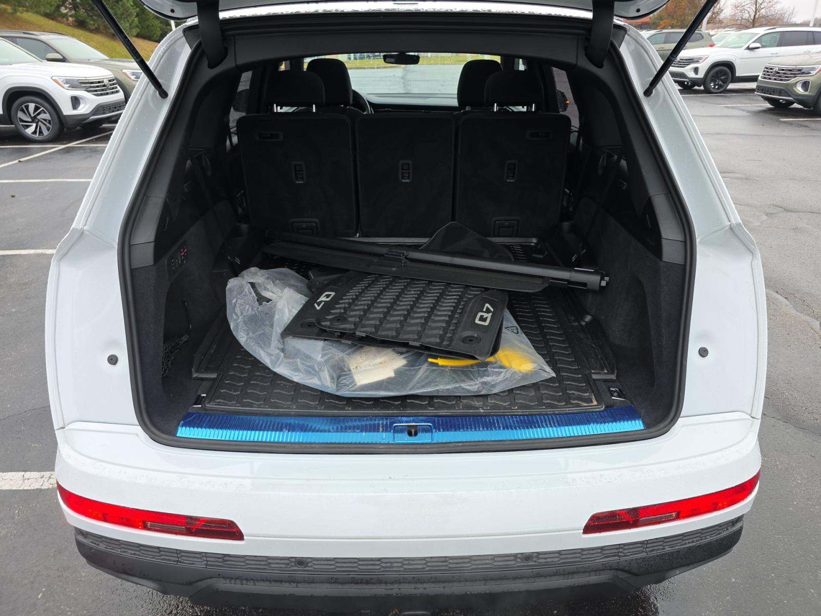 2025 Audi Q7 Premium Plus AWD