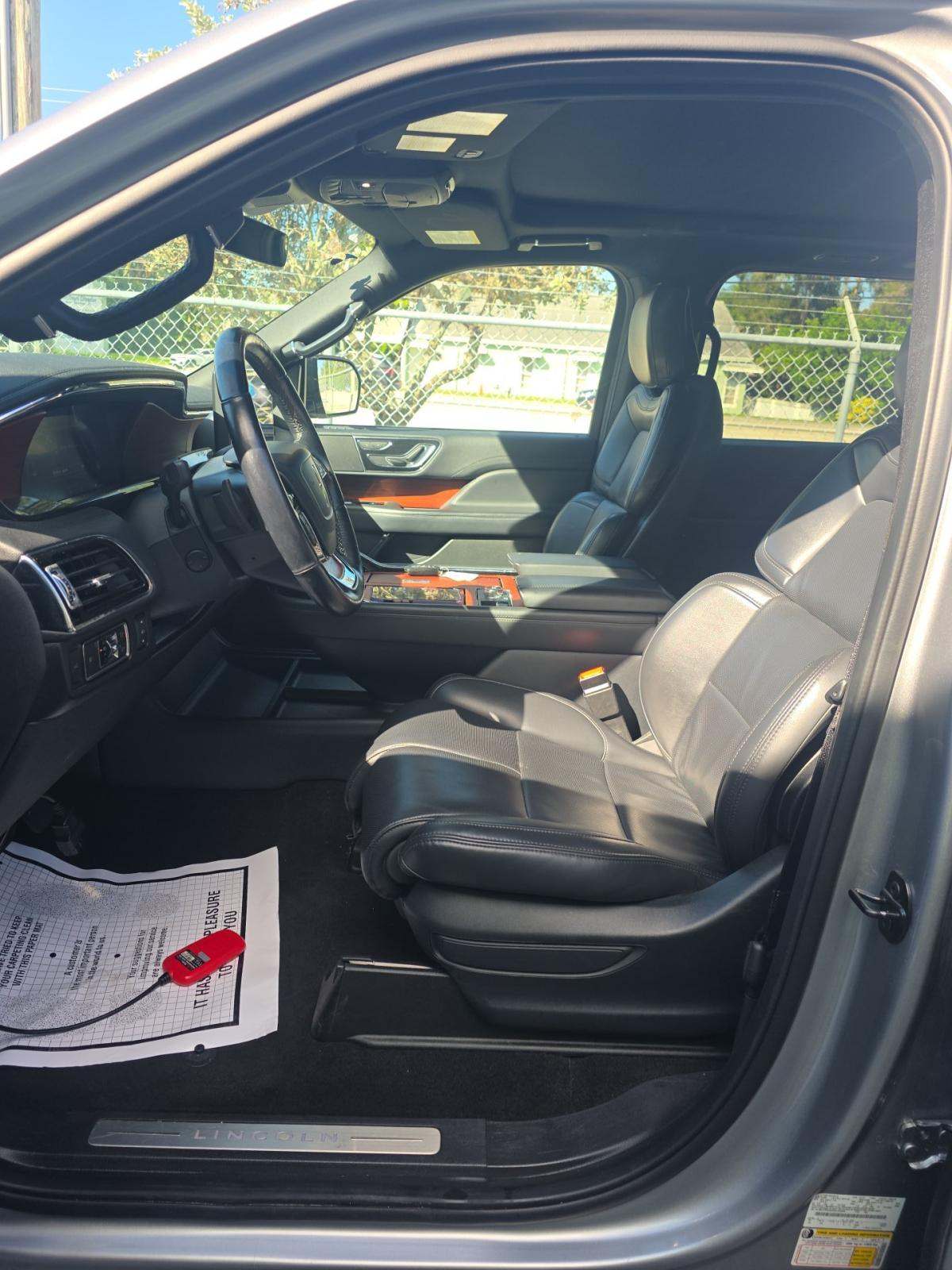 2024 Lincoln Navigator L Premiere AWD