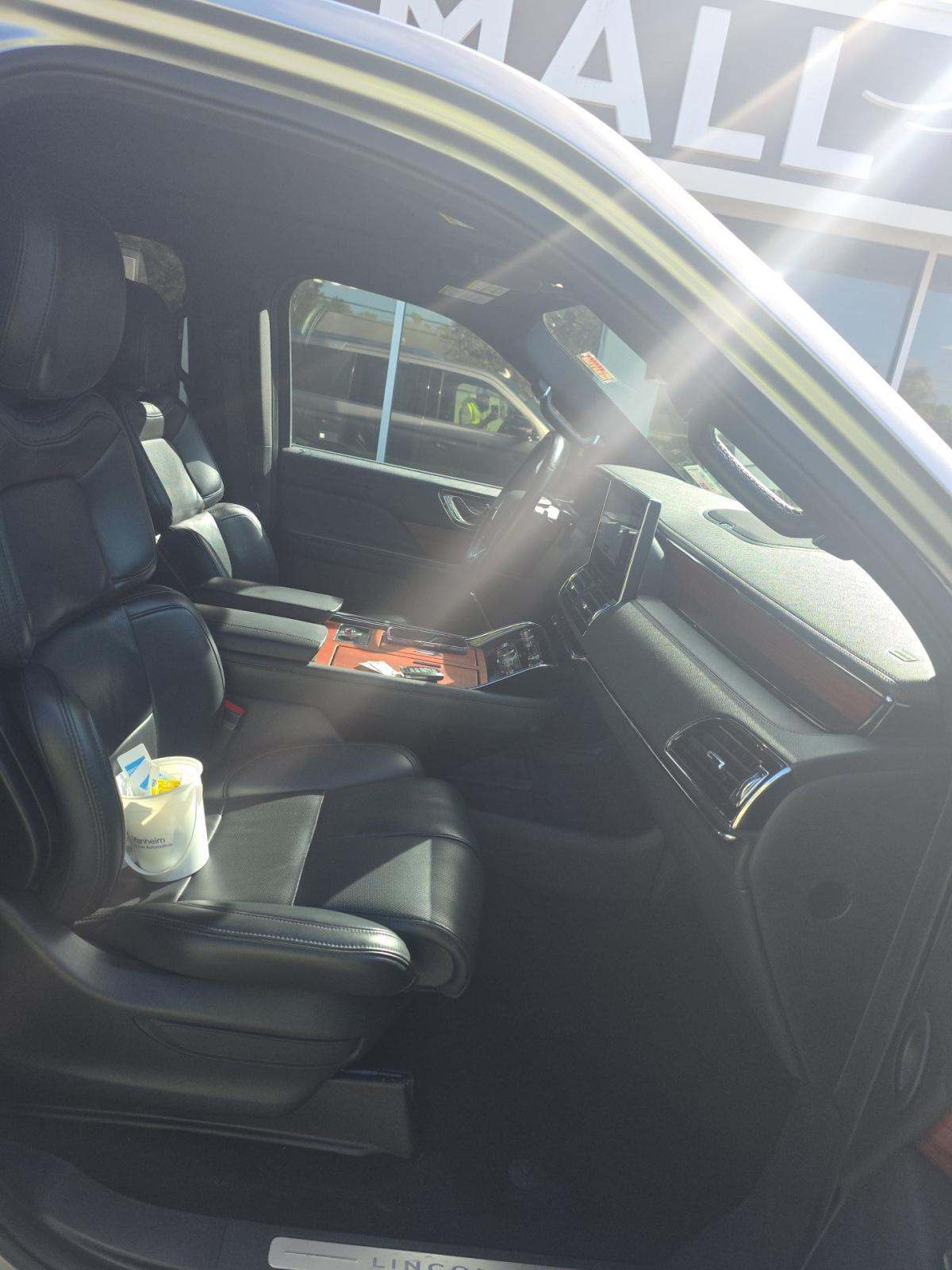 2024 Lincoln Navigator L Premiere AWD