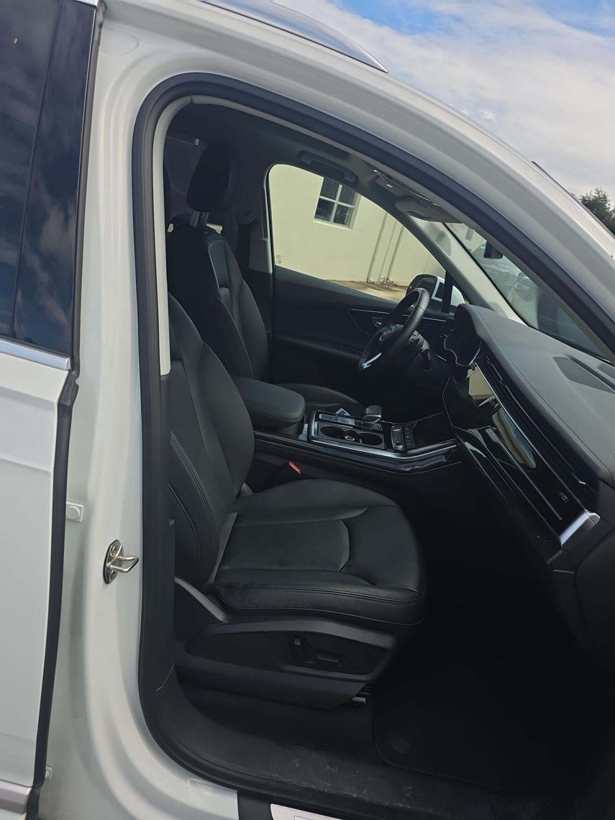 2024 Audi Q7 Premium Plus AWD