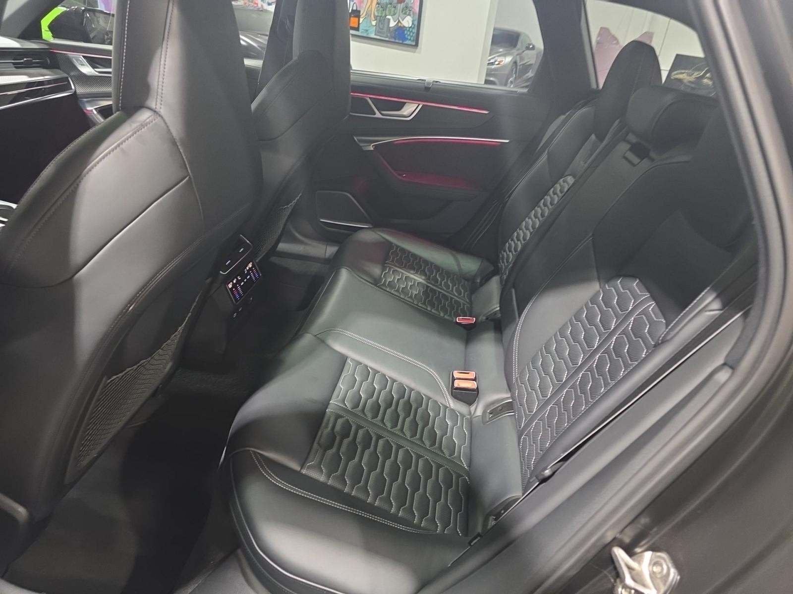 2022 Audi RS 6 Base AWD