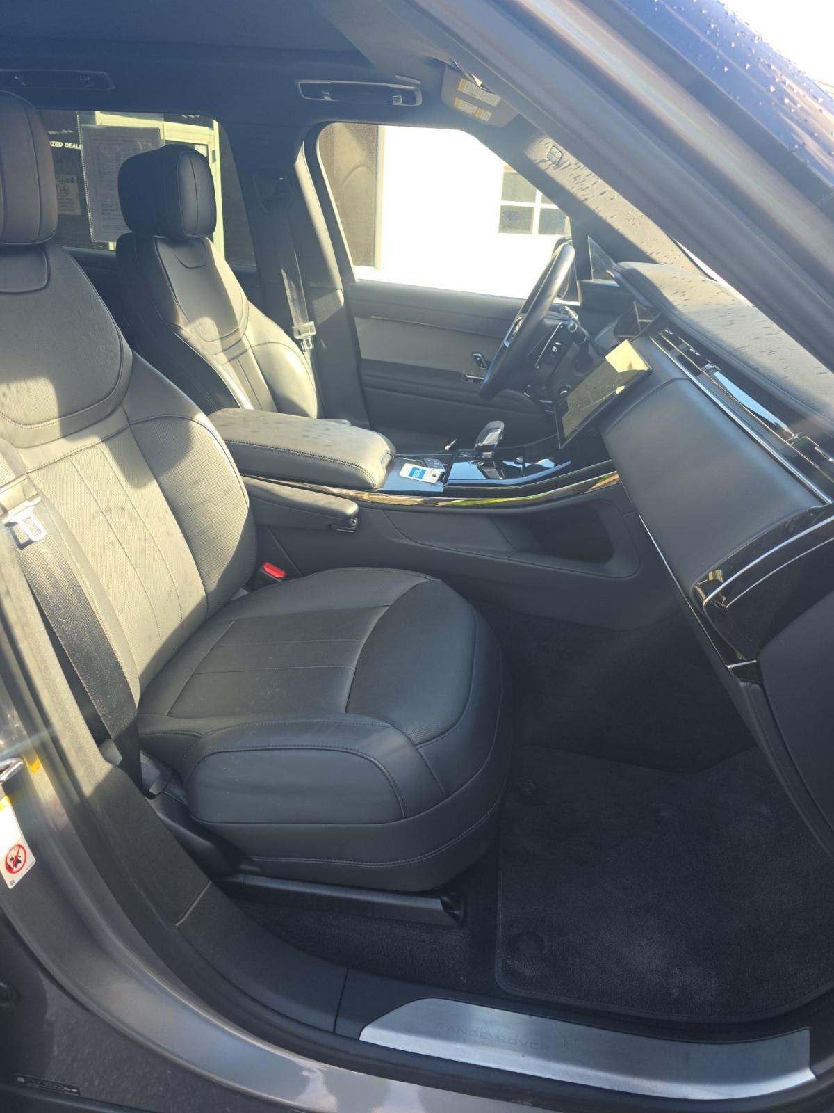 2024 Land Rover Range Rover Sport Dynamic SE AWD