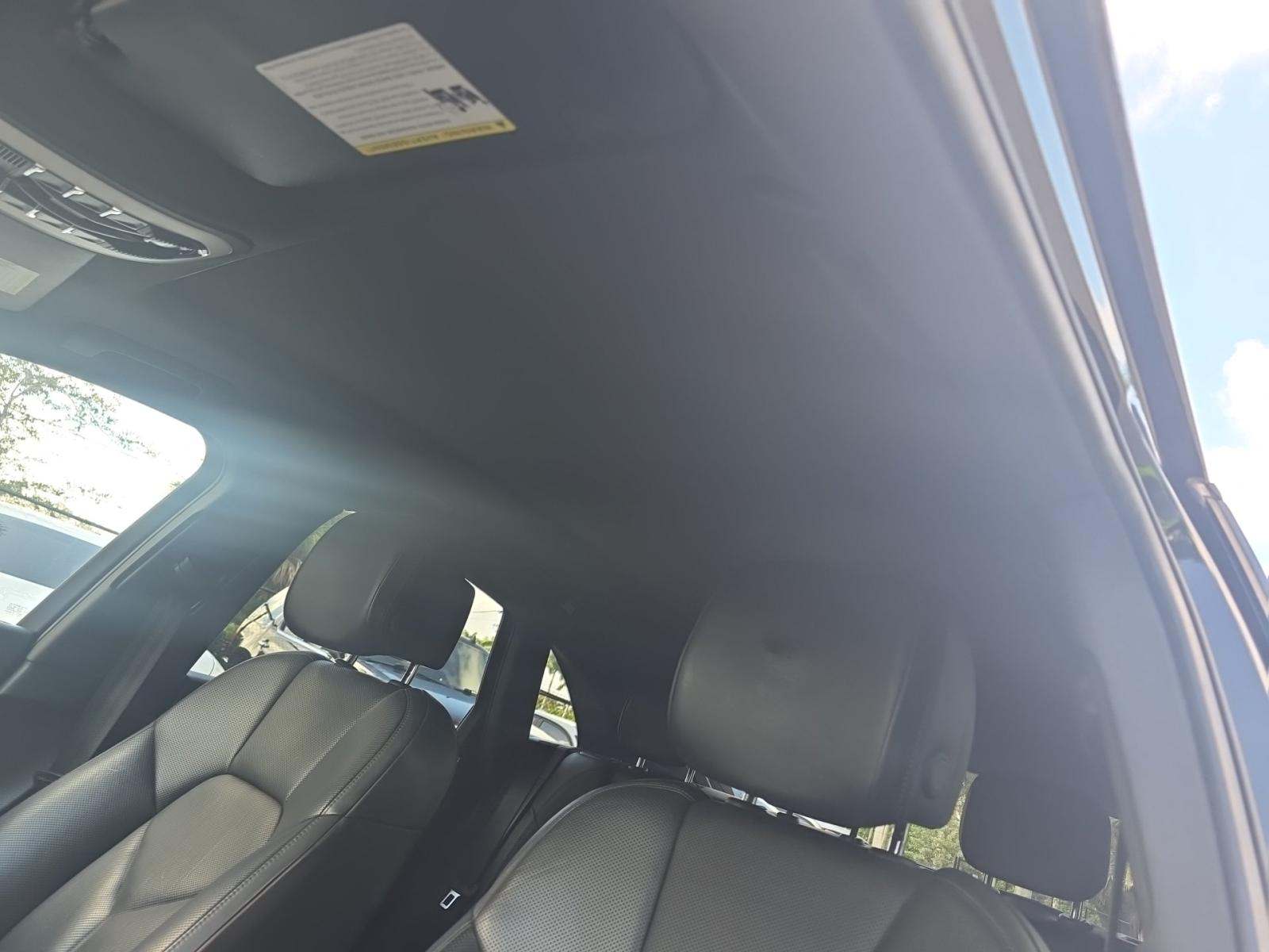 2018 Porsche Macan Base AWD